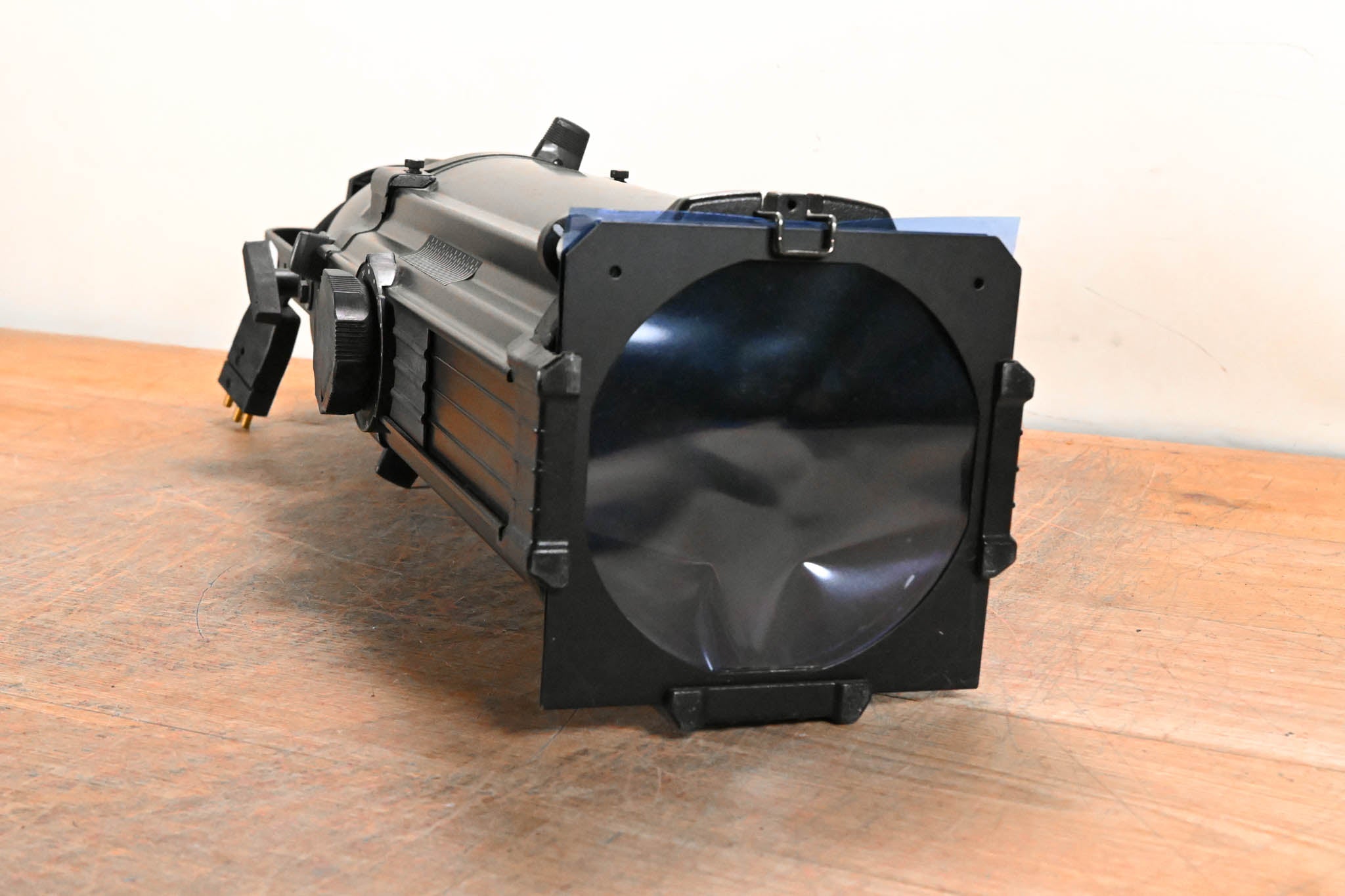 ETC Source Four Zoom 15-30 Degree 750 Ellipsoidal Light