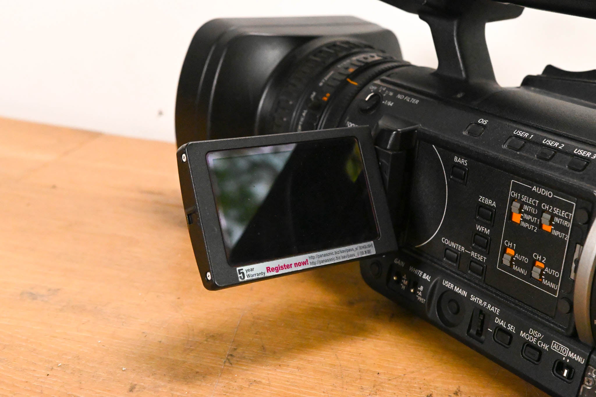 Panasonic AG-HPX255P P2 HD Handheld Camcorder