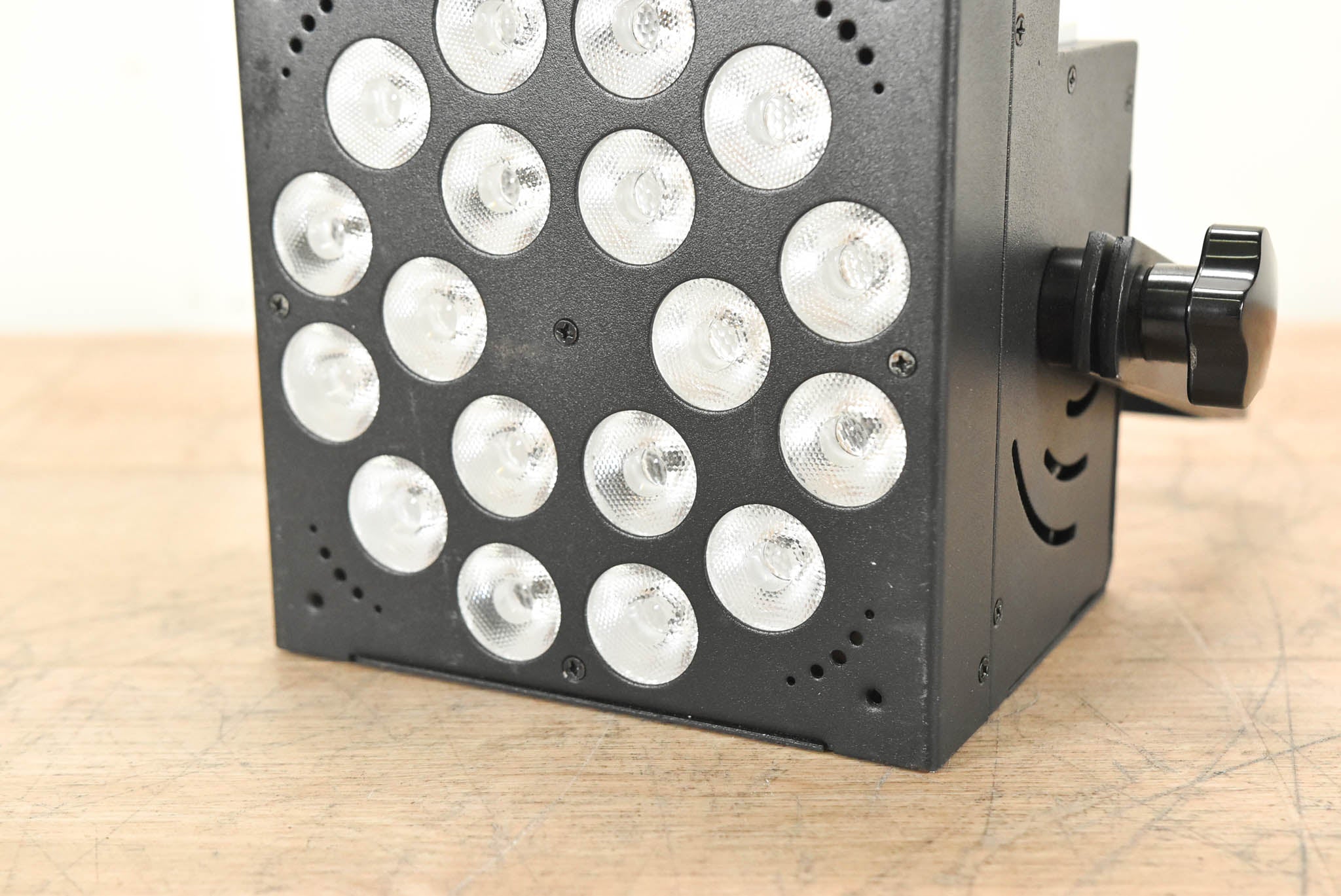 Blizzard Lighting RokBox LED Par Fixture