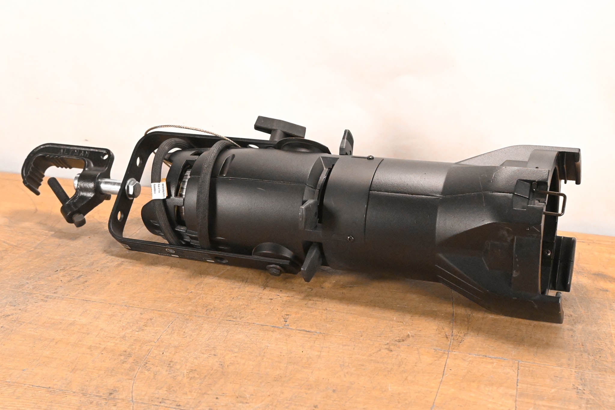 ETC Source Four Jr 26 Degree 575 Ellipsoidal Light