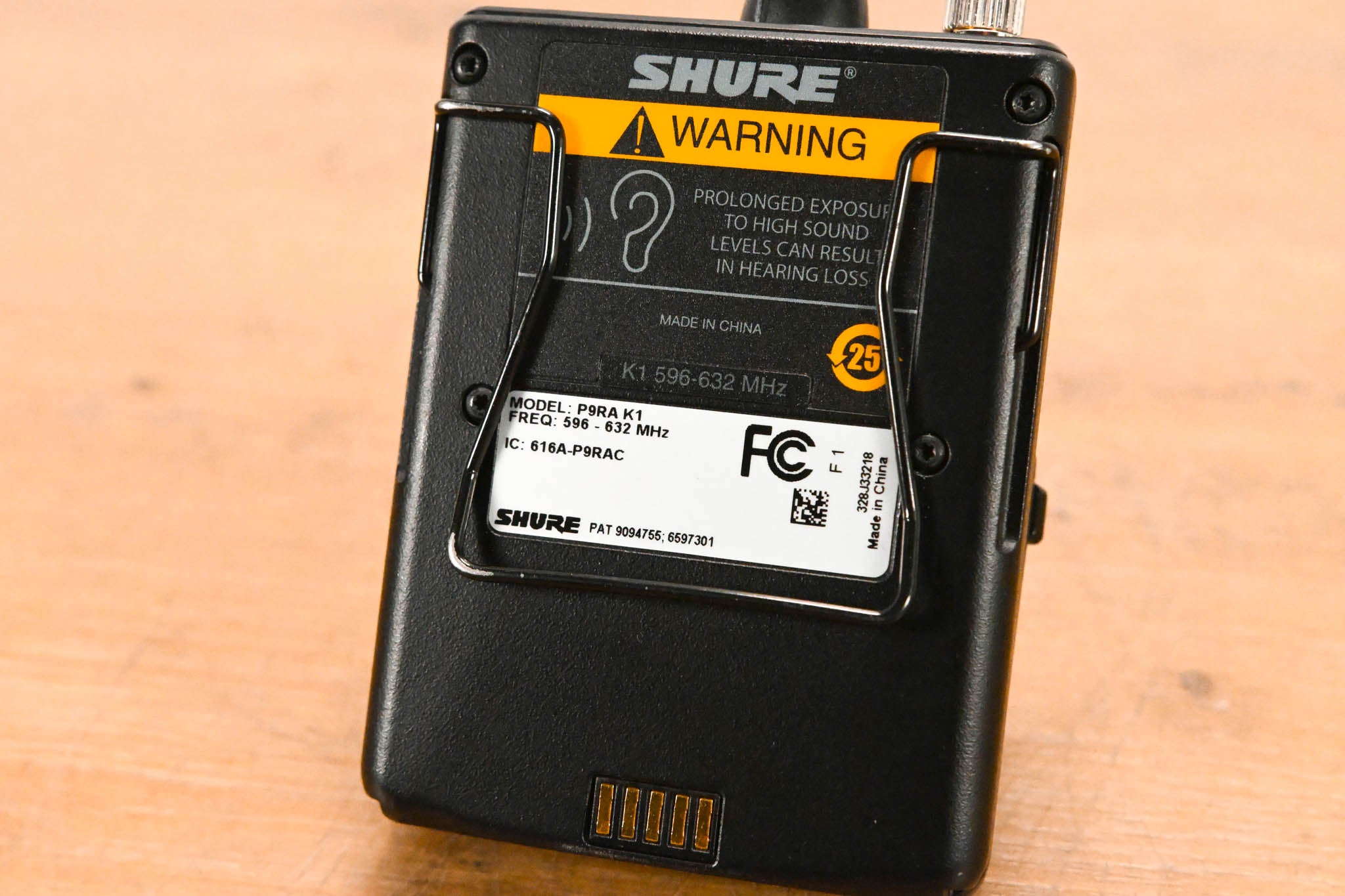 Shure P9RA-K1 Wireless Bodypack Receiver - K1 Band: 596-632 MHz