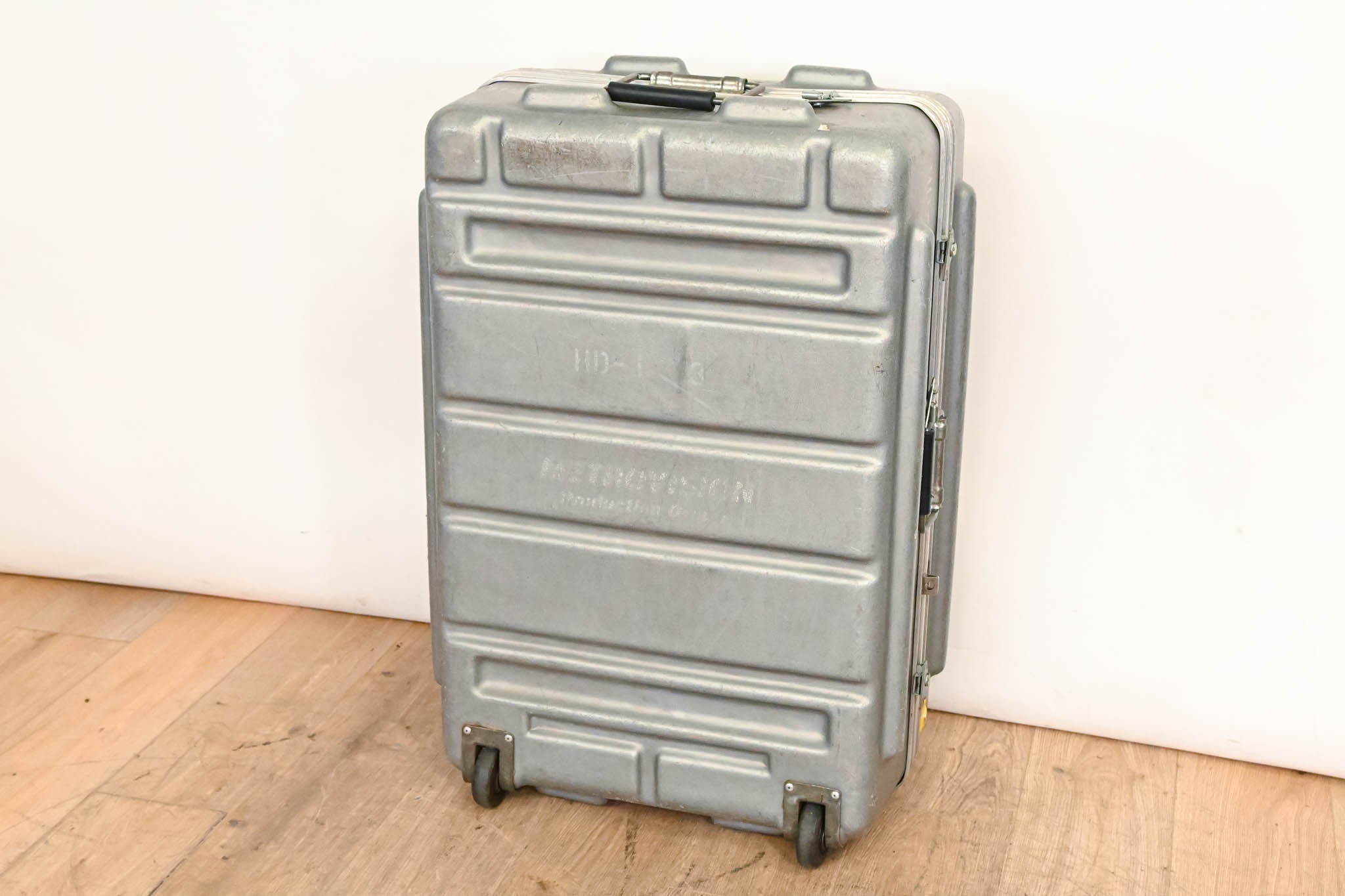 Sony LC-HDWF900TH Thermodyne Flight Case for Select Sony Camcorders