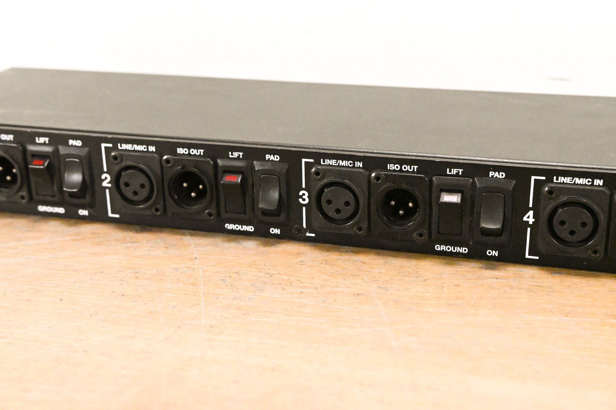 Horizon MS-4 4-Channel Rackmount Mic Splitter