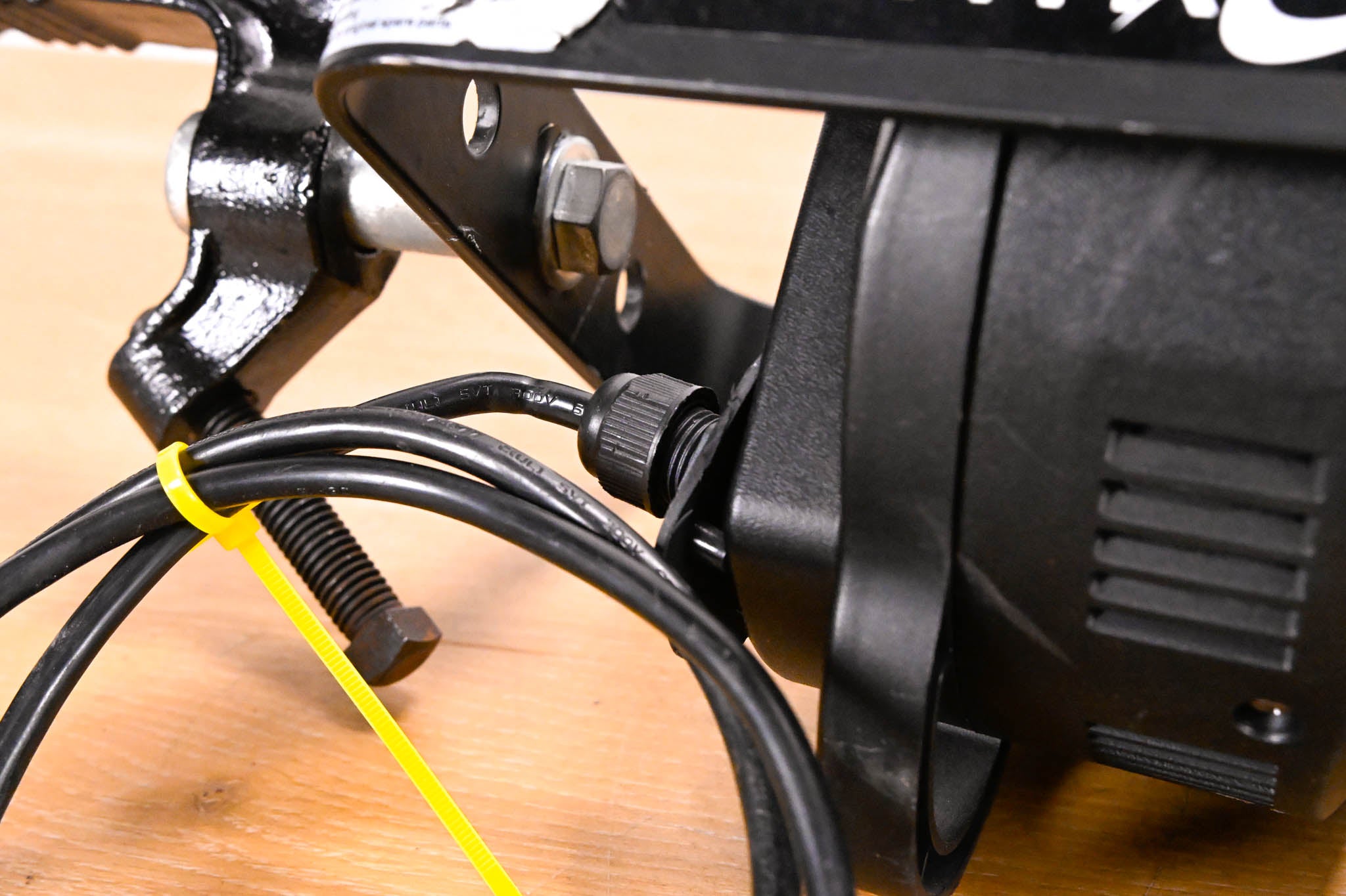 Lightronics FXLE1232 LED Profile Spot 19° LED Ellipsoidal Spotlight