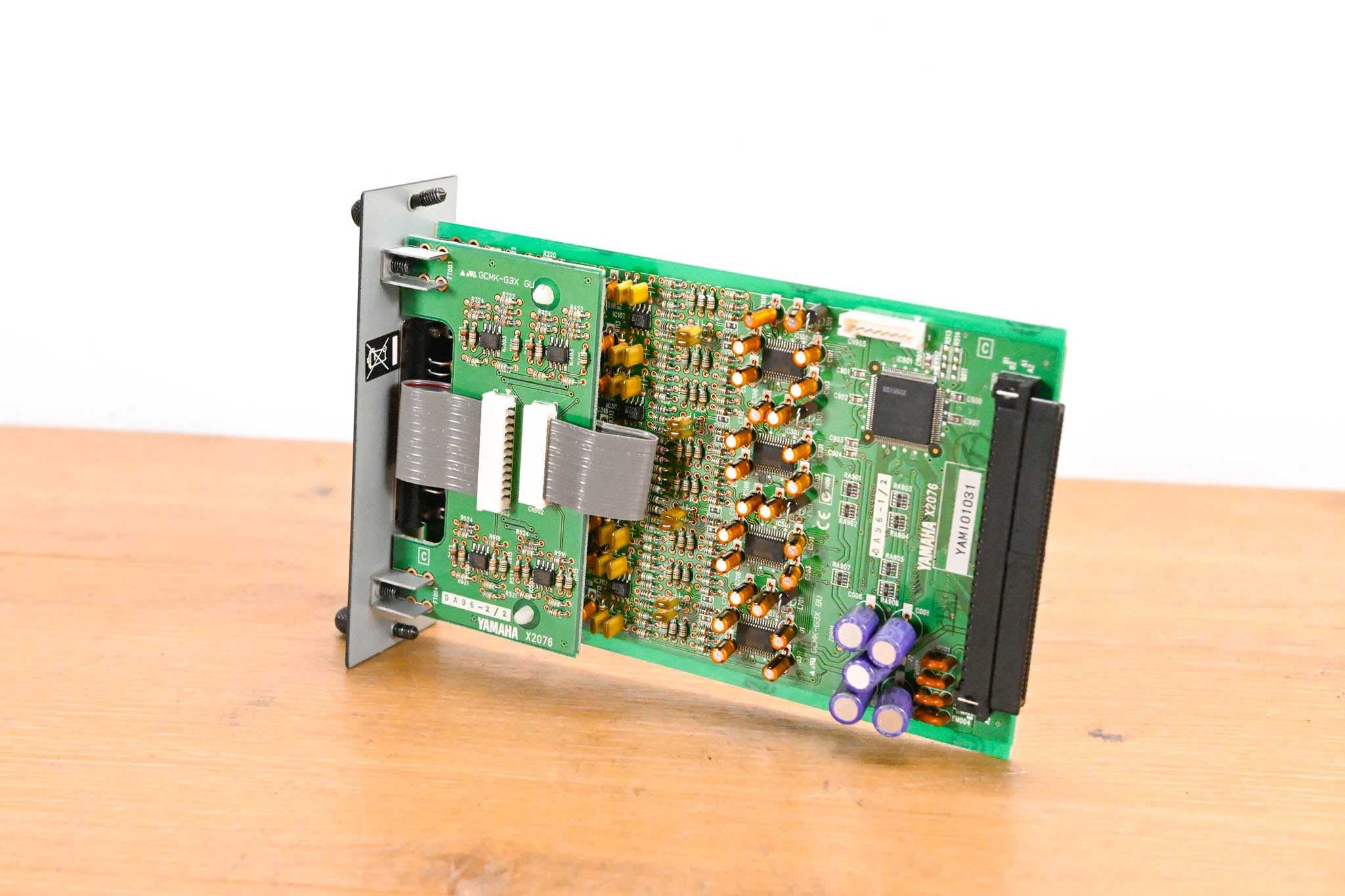 Yamaha MY8-DA96 24-bit, 96kHz 8-Channel Analog Output Card