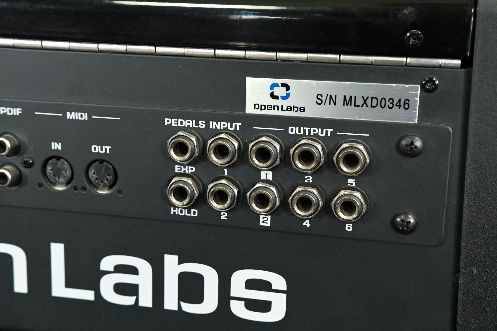 Open Labs MIKO LXD Portable 37-Key Keyboard Workstation w/ Road Case