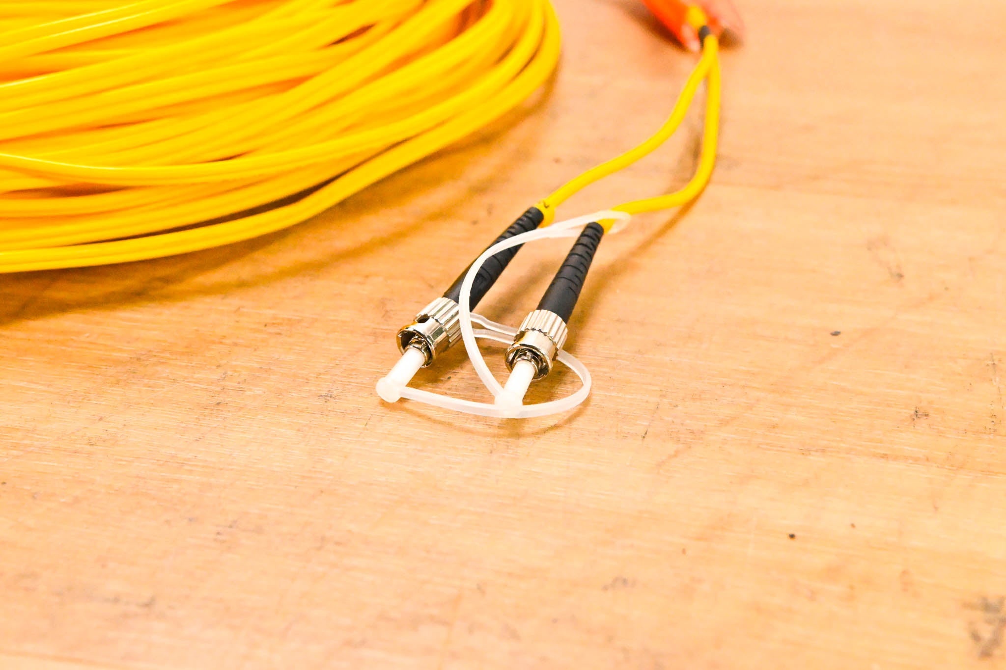 Unbranded ST-ST SMF-28e Single Mode Duplex Fiber Optic Cable - 100'