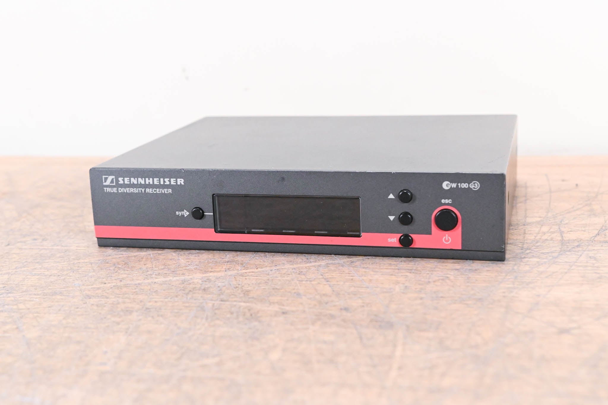 Sennheiser EM 100 G3 Wireless Receiver  - 626-662 MHz (NO POWER SUPPLY)