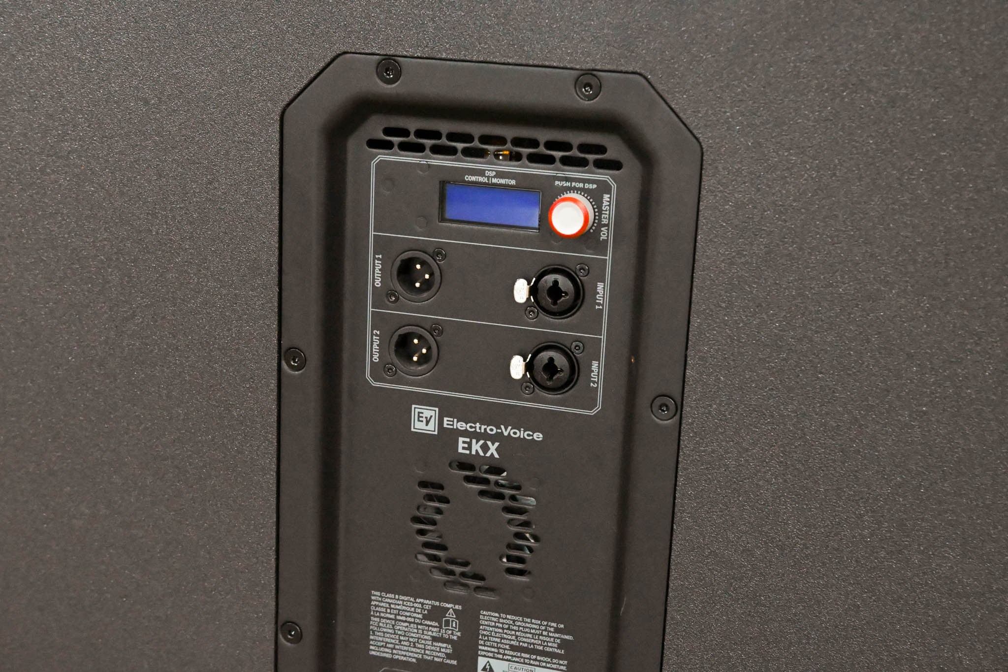 Electro-Voice (EV) EKX-18SP 1300W 18" Powered Subwoofer