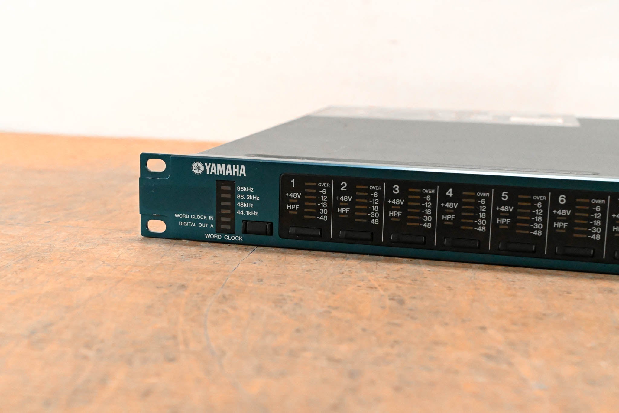 Yamaha AD8HR AD Converter with Remote Preamp