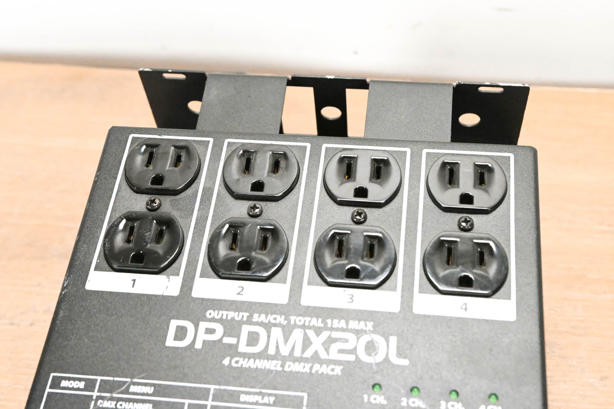American DJ DP-DMX20L Four-Channel DMX Dimmer Pack