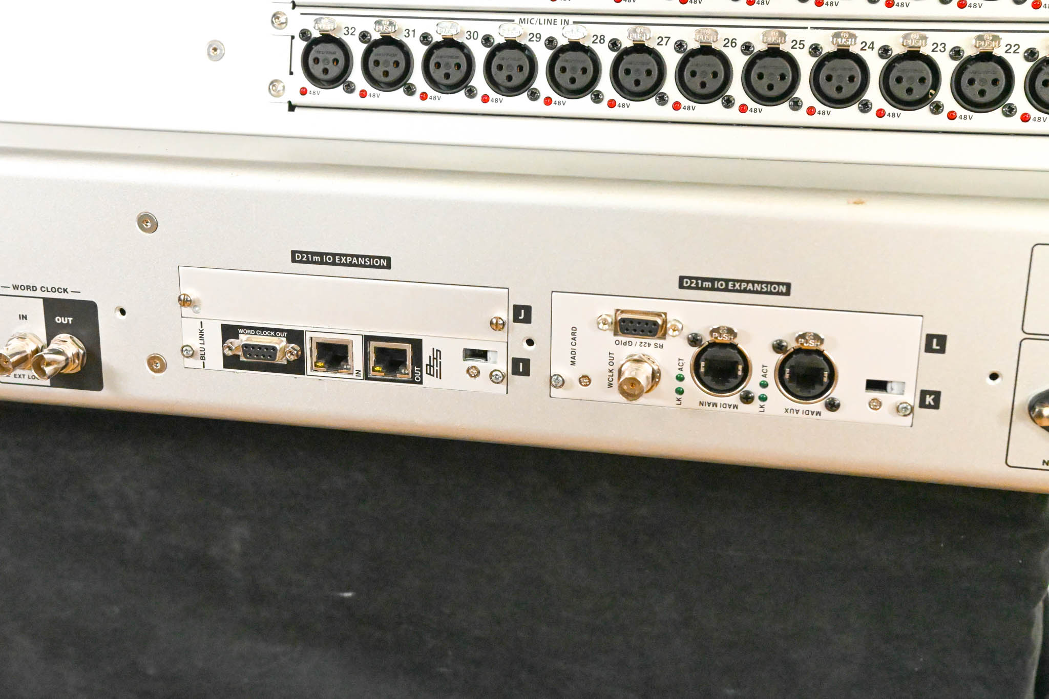 Soundcraft Vi3000 64-Channel Digital Mixing Console