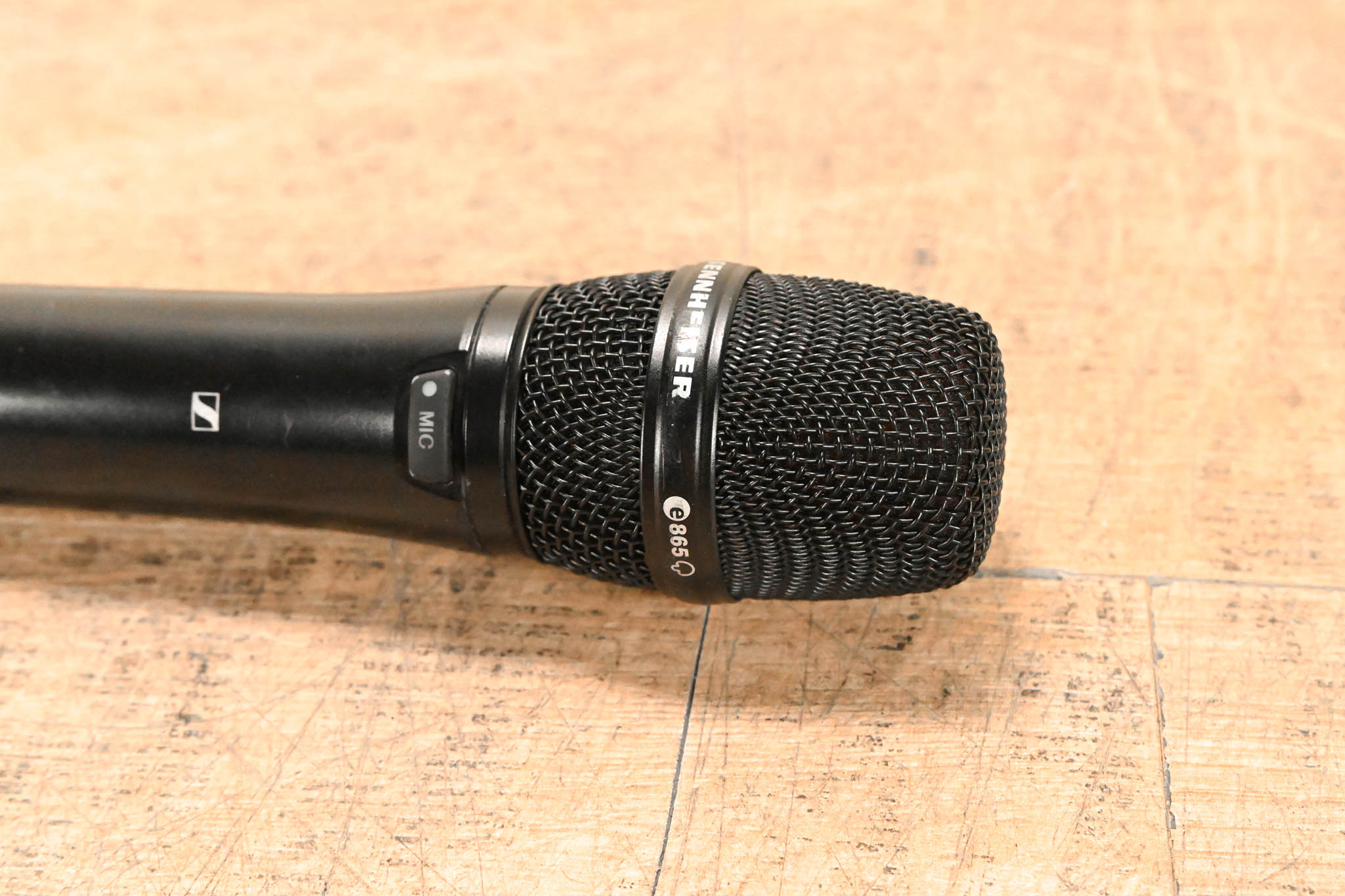 Sennheiser SKM 300 G4 Wireless Handheld Transmitter - Gw1: 558-608 MHz