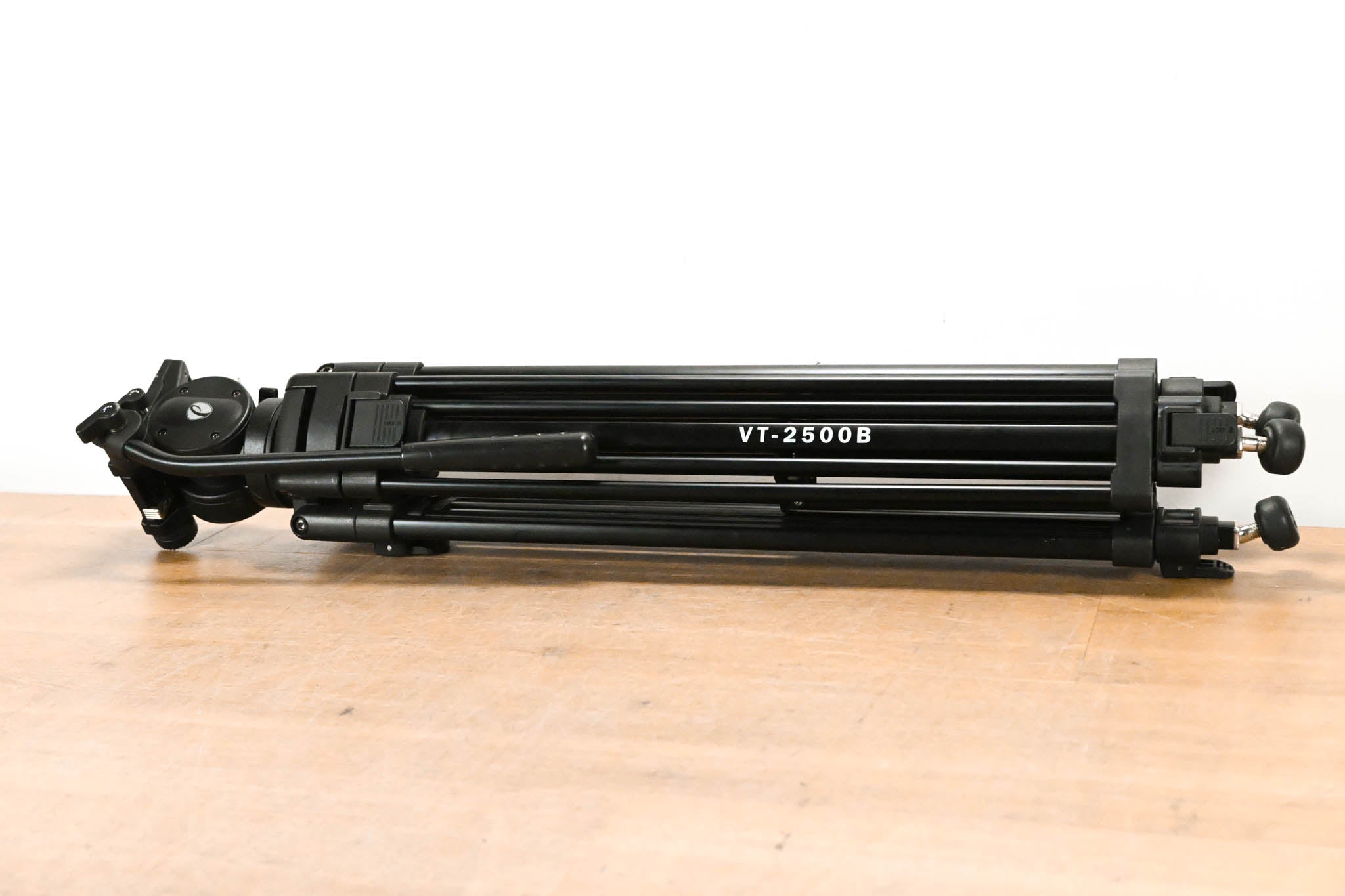 Pearstone VT-2500B Video Tripod System
