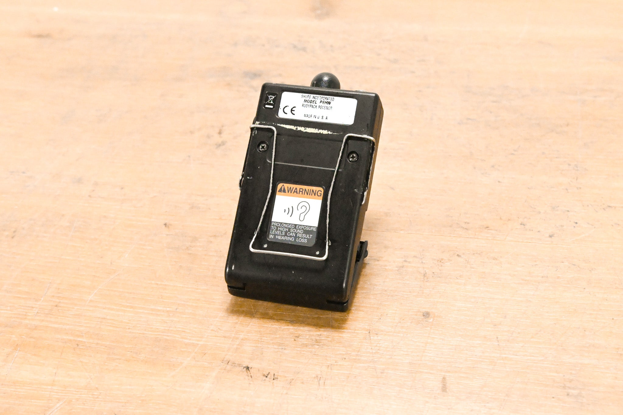Shure P6HW Wired Bodypack Receiver