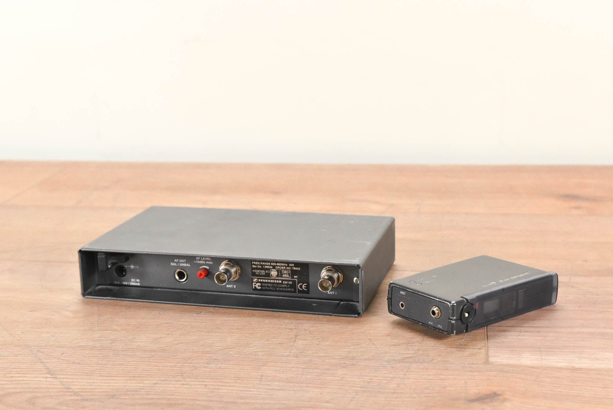 Sennheiser ew 100 Belt Pack Wireless System - 630-662MHz NO POWER