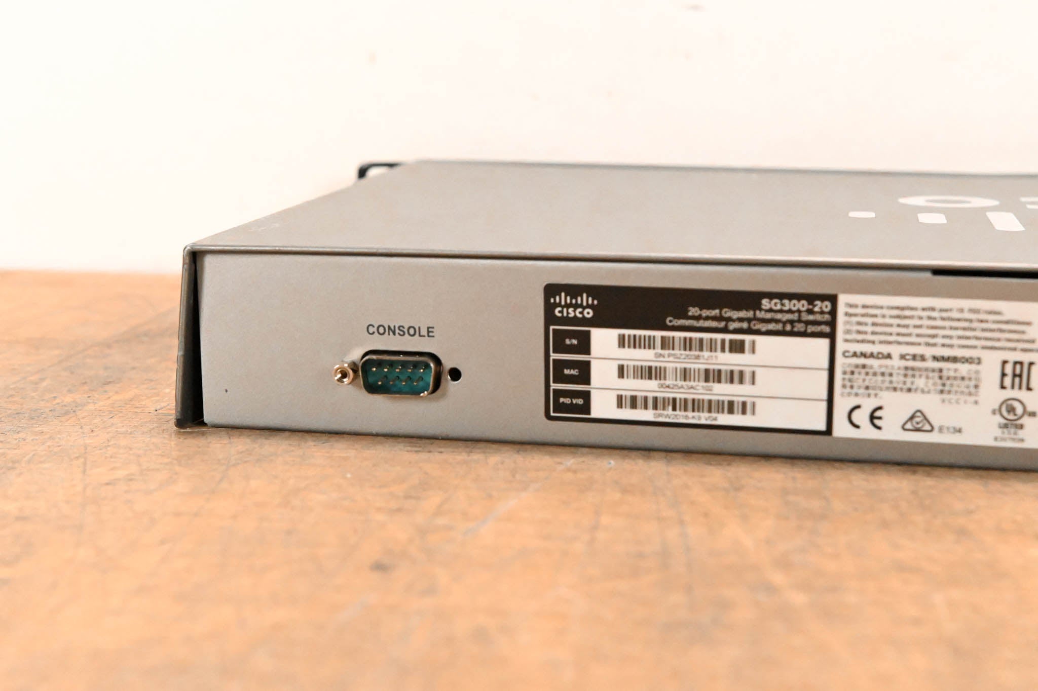 Cisco SG300-20 20-Port Gigabit Managed Switch