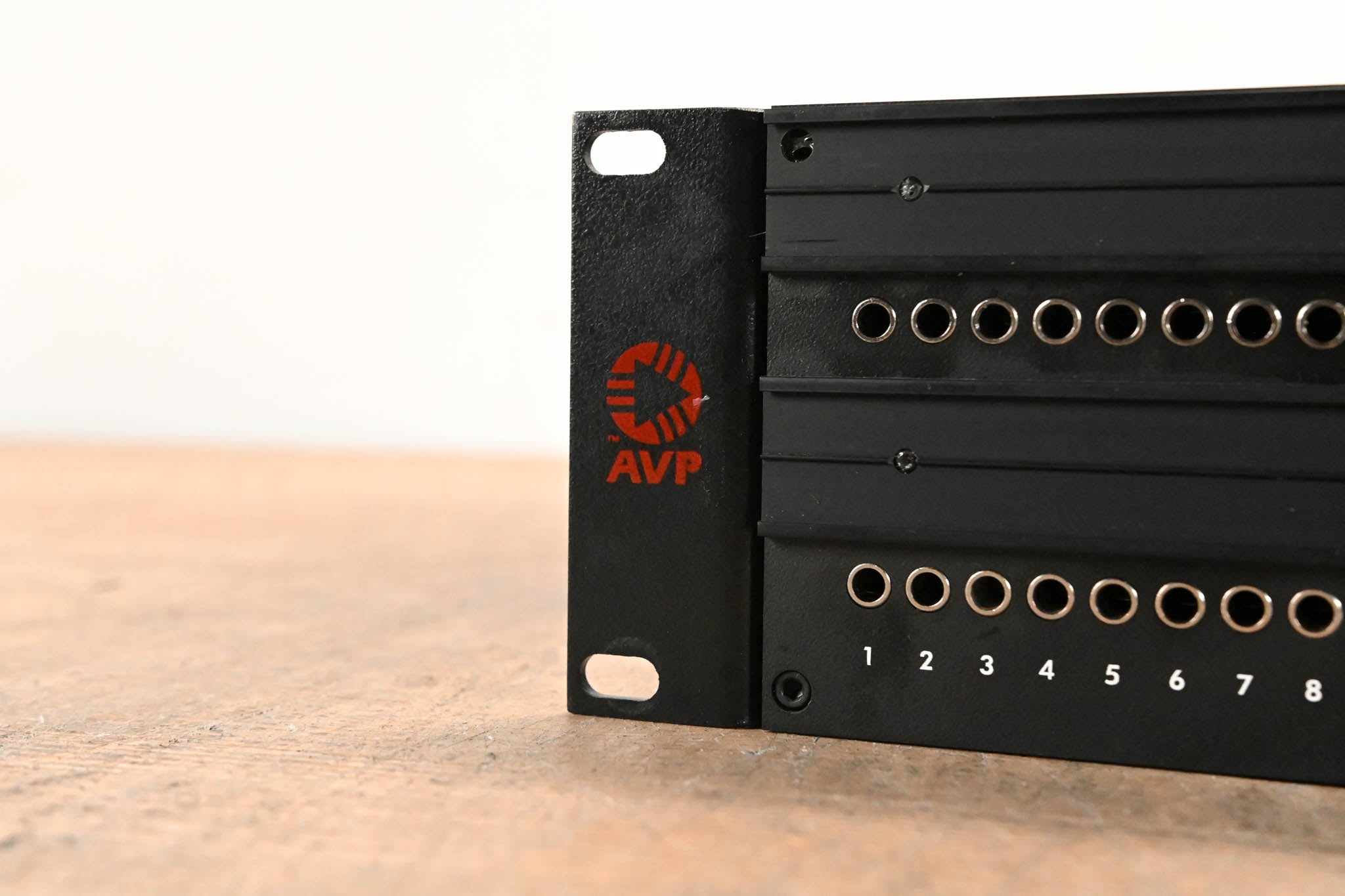 AVP RPT96 Series 2x48 2RU TT Patchbay