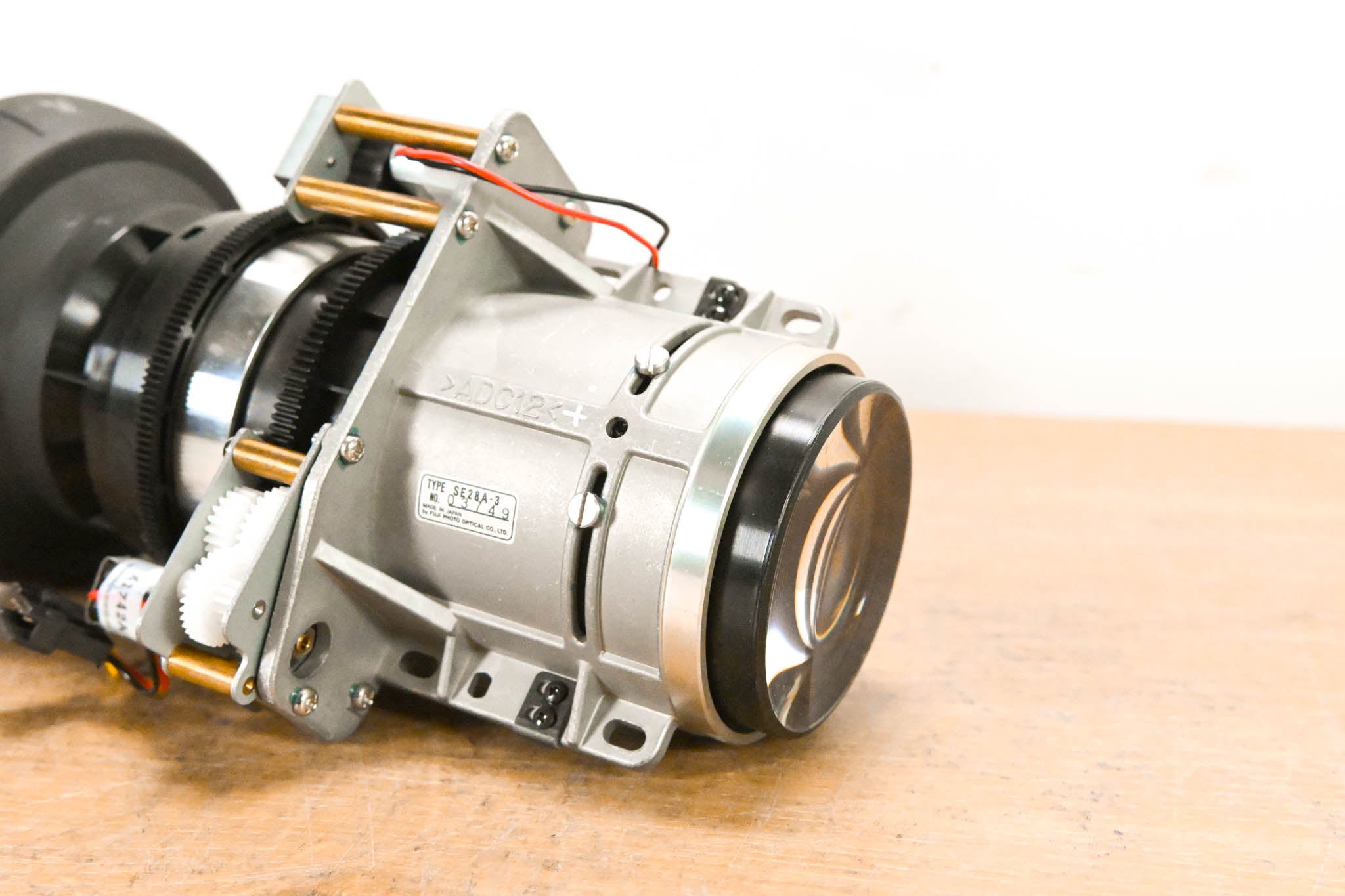 Sony SE28A-3 Precision Projection Zoom Lens 1.3X 1:1.7-2.1