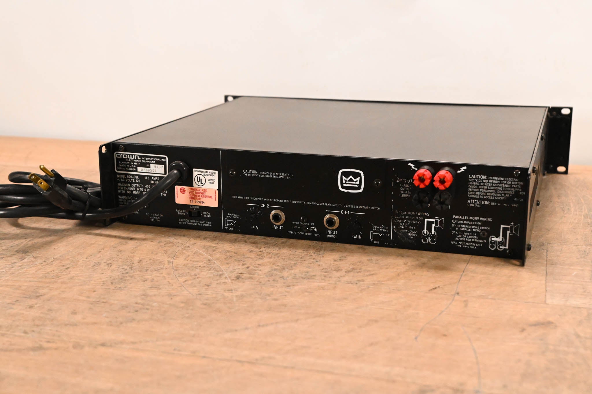 Crown 800 CSL 2-Channel Power Amplifier
