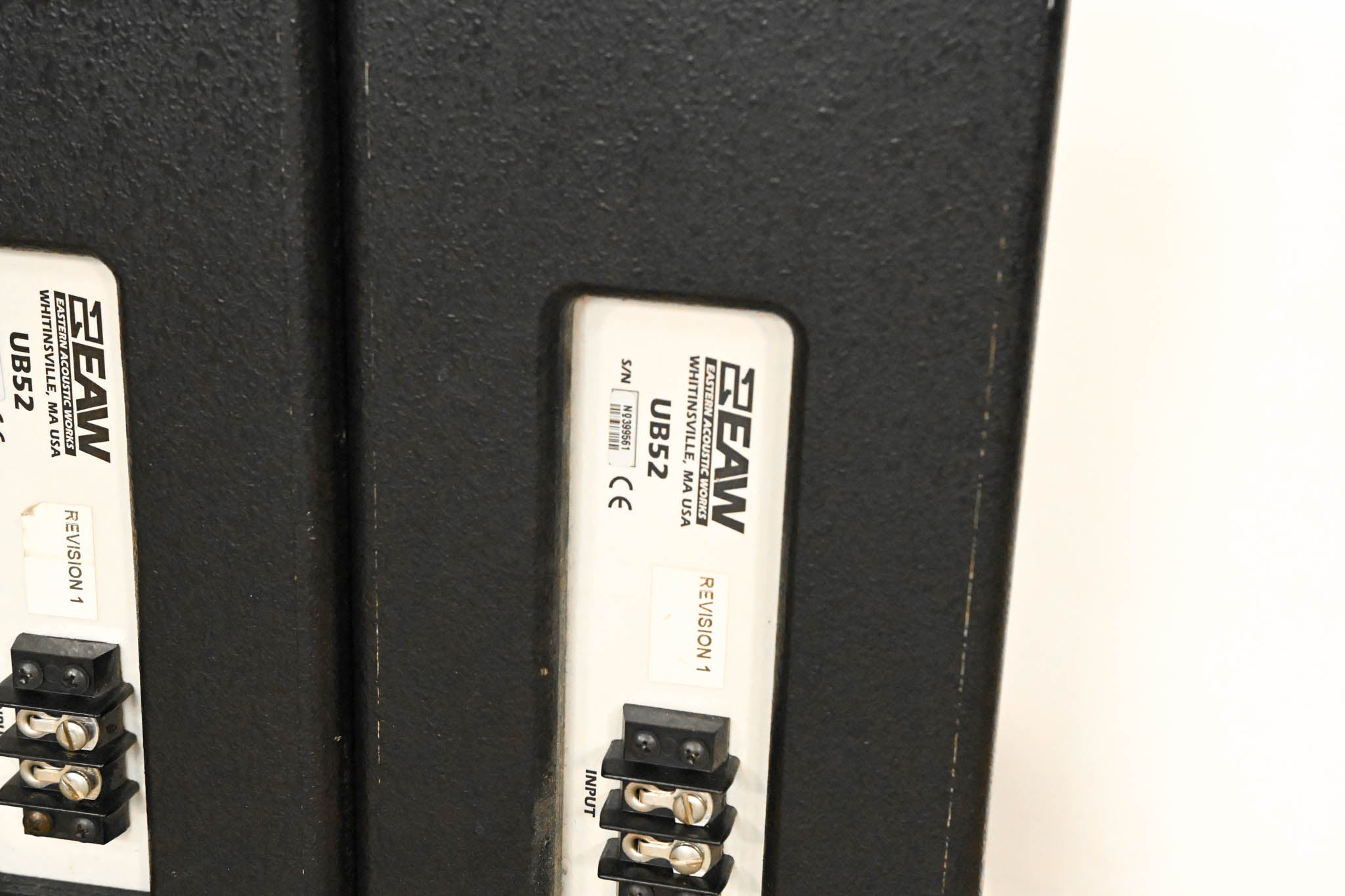 EAW UB52 Two-Way Full-Range Loudspeaker (PAIR)