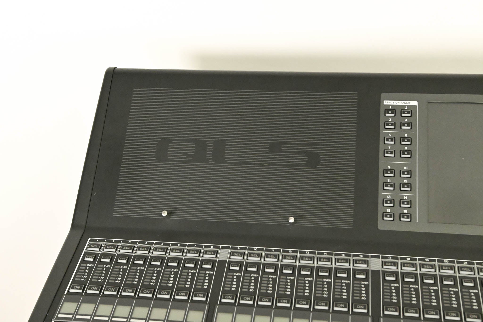 Yamaha QL5 64-Channel Digital Audio Mixing Console