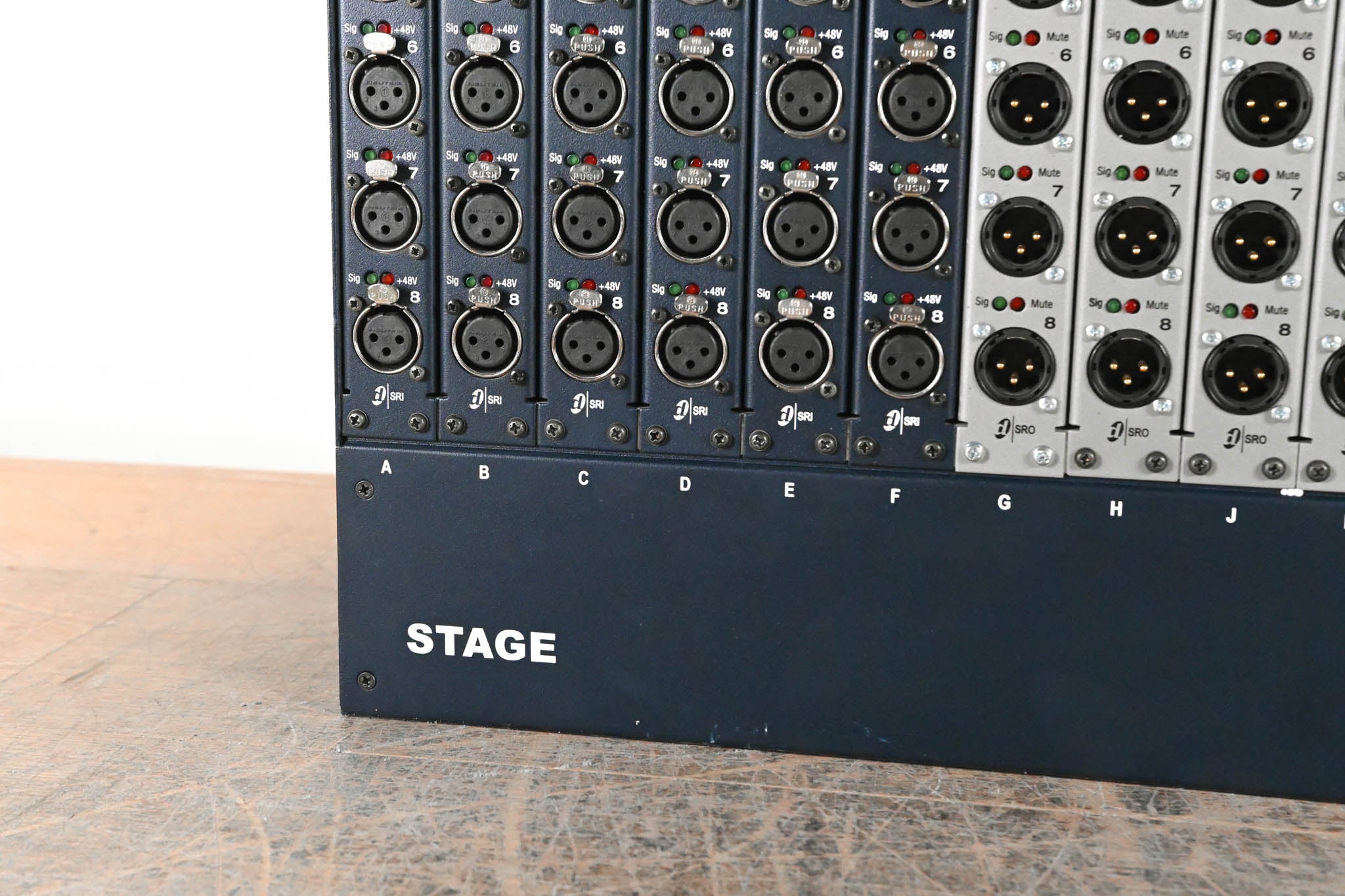 Digidesign VENUE Stage Rack - 48-in, 32-out, with AES Output Card