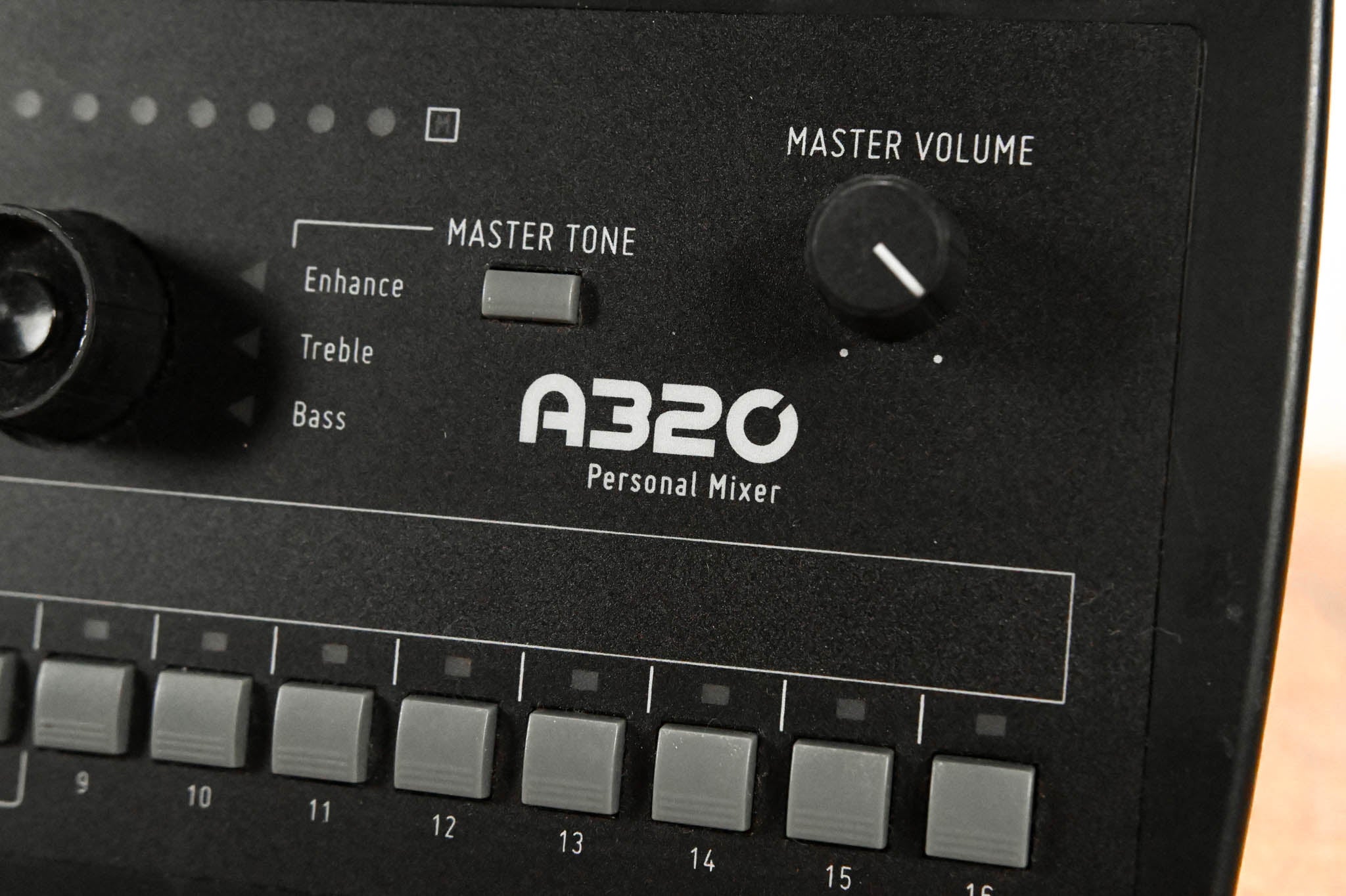 Aviom A320 16-Channel Personal Mixer