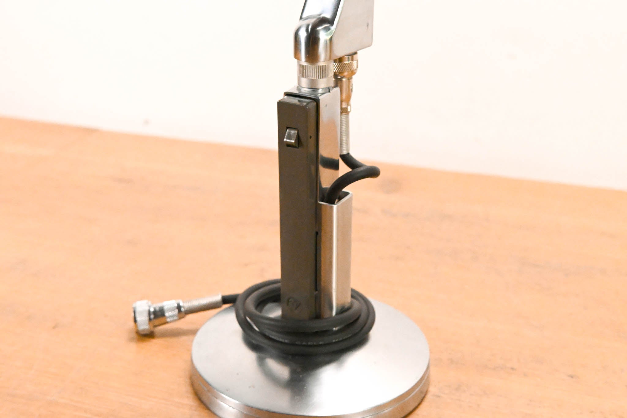 Electro-Voice (EV) 638 General Purpose Dynamic Microphone