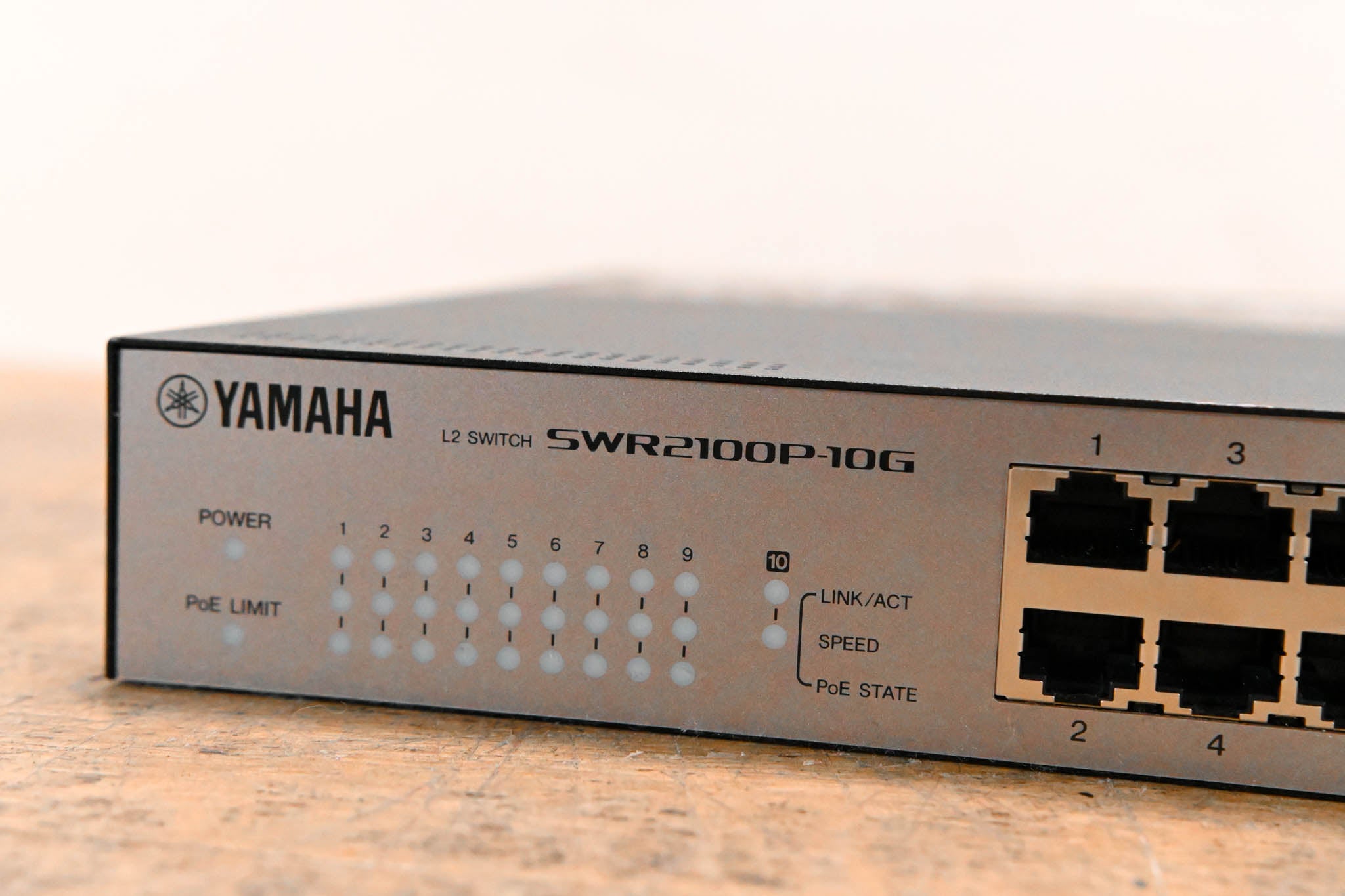 Yamaha SWR2100P-10G 10-port L2 Network Switch with PoE