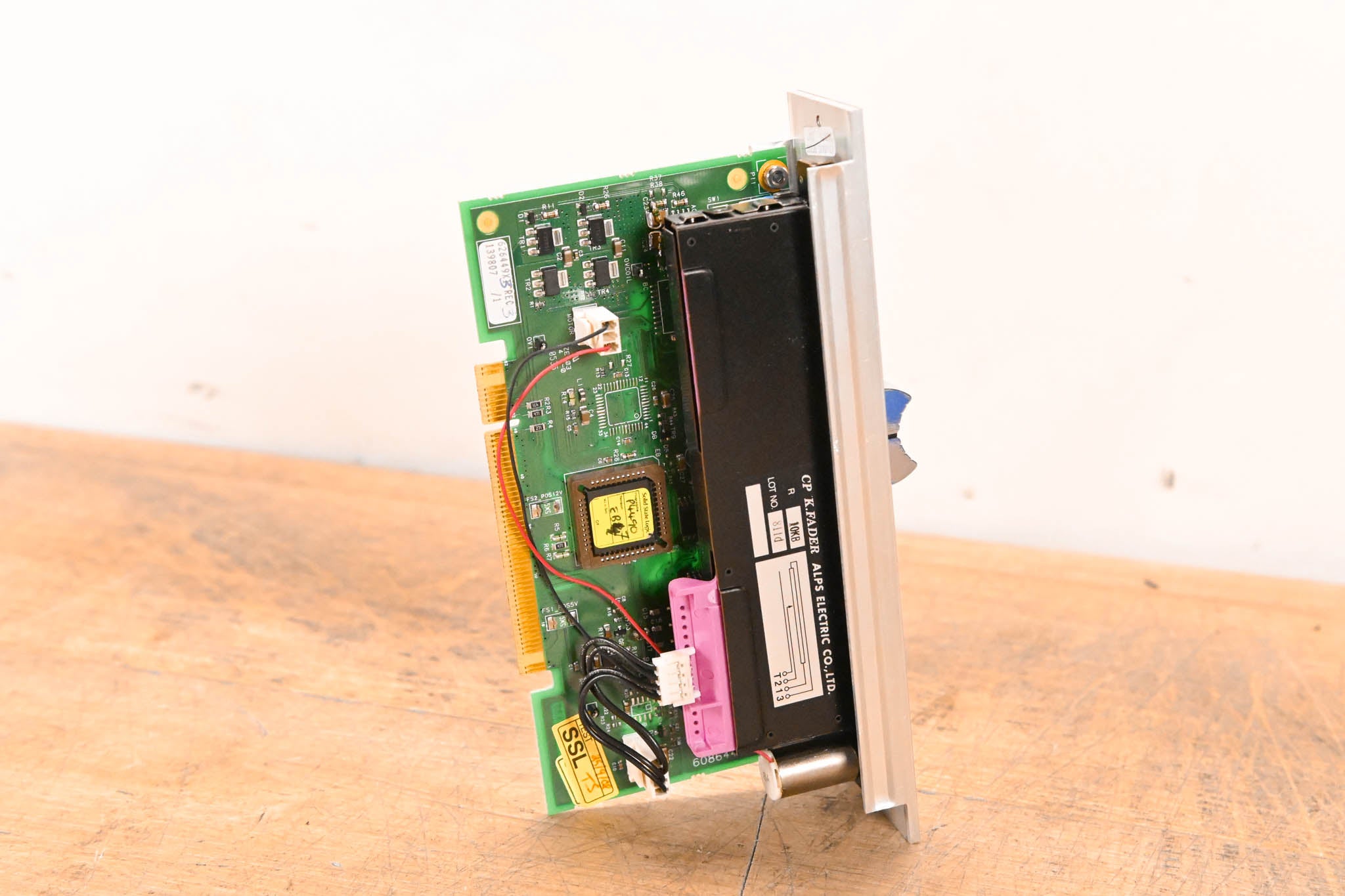 Solid State Logic C300 HD Motorized Fader Module – ALPS K-Fader Assembly