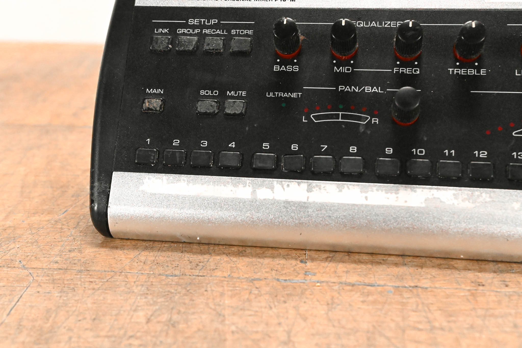 Behringer Powerplay P16-M 16-Channel Digital Personal Mixer