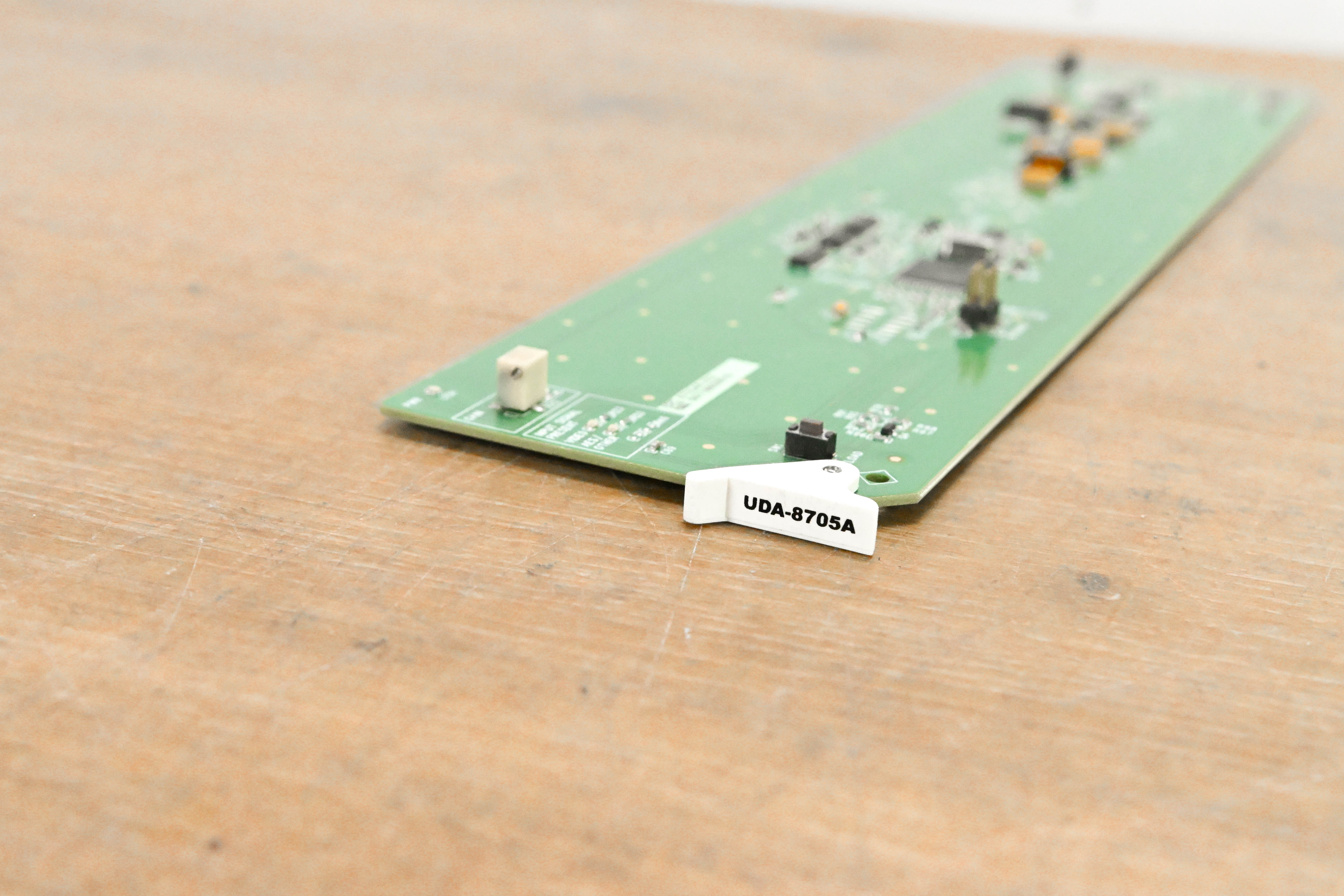 Ross UDA-8705A OpenGear Utility Analog Distribution Amp Module