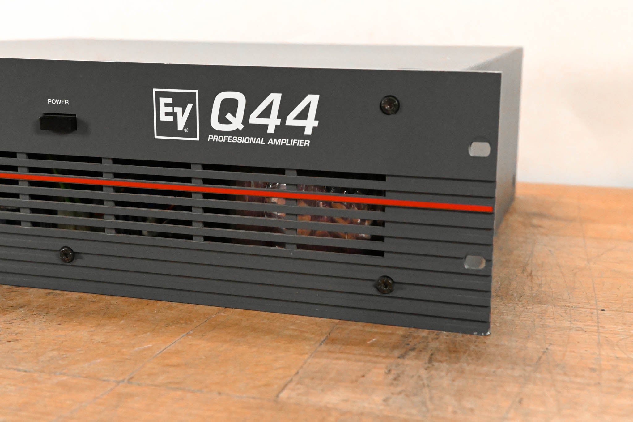 Electro-Voice (EV) Q44 Two-Channel Power Amplifier