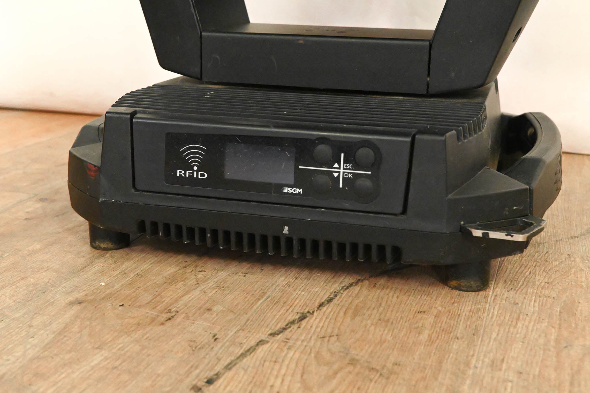 SGM G-Spot LED Moving Head (NO POWER CABLE)