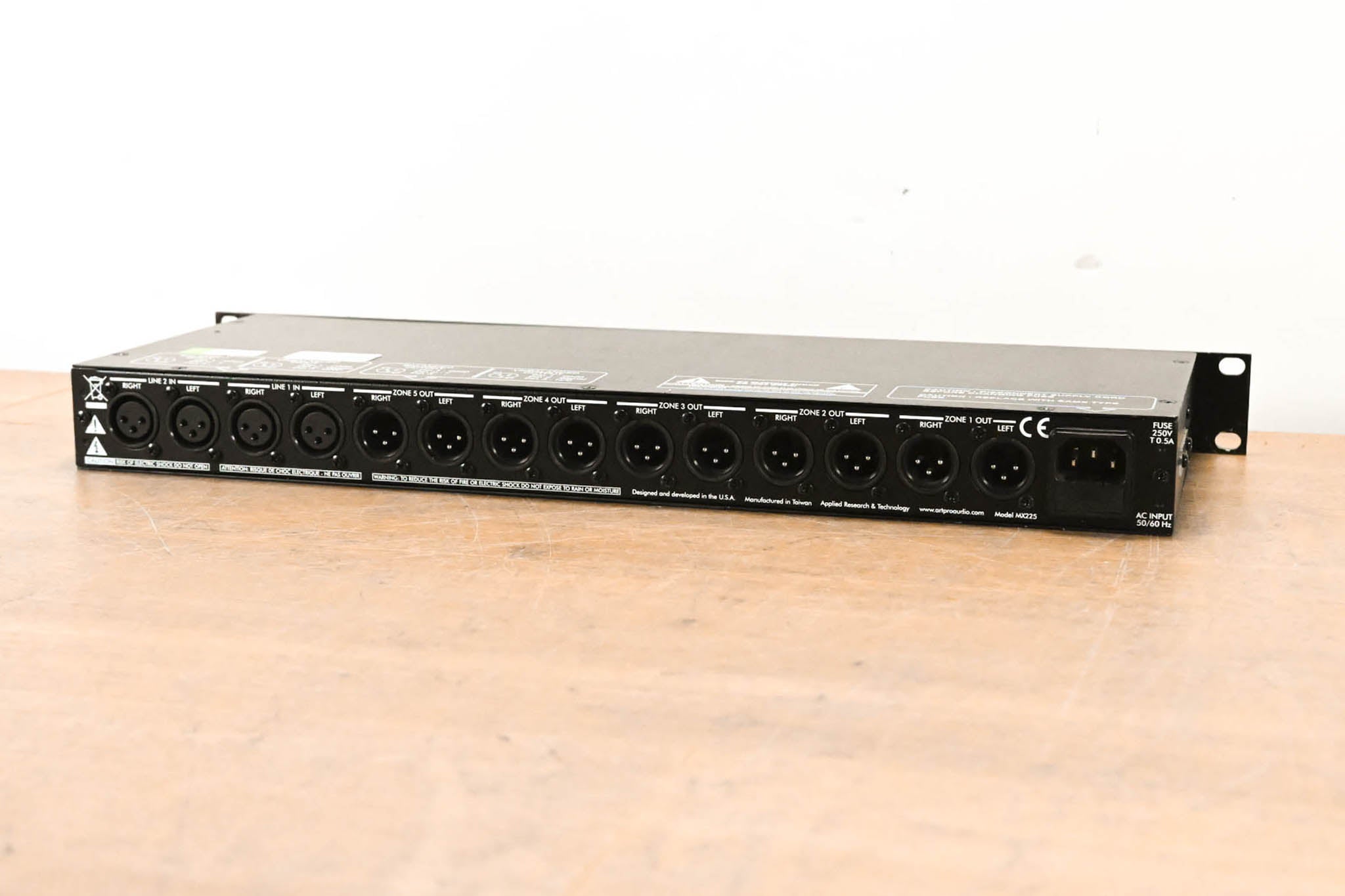 ART MX225 Five-Zone Distribution Mixer