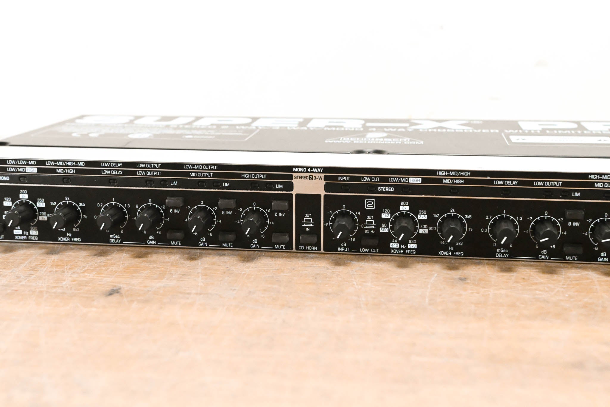 Behringer SUPER-X PRO CX3400 Multi-Channel Crossover With Limiters