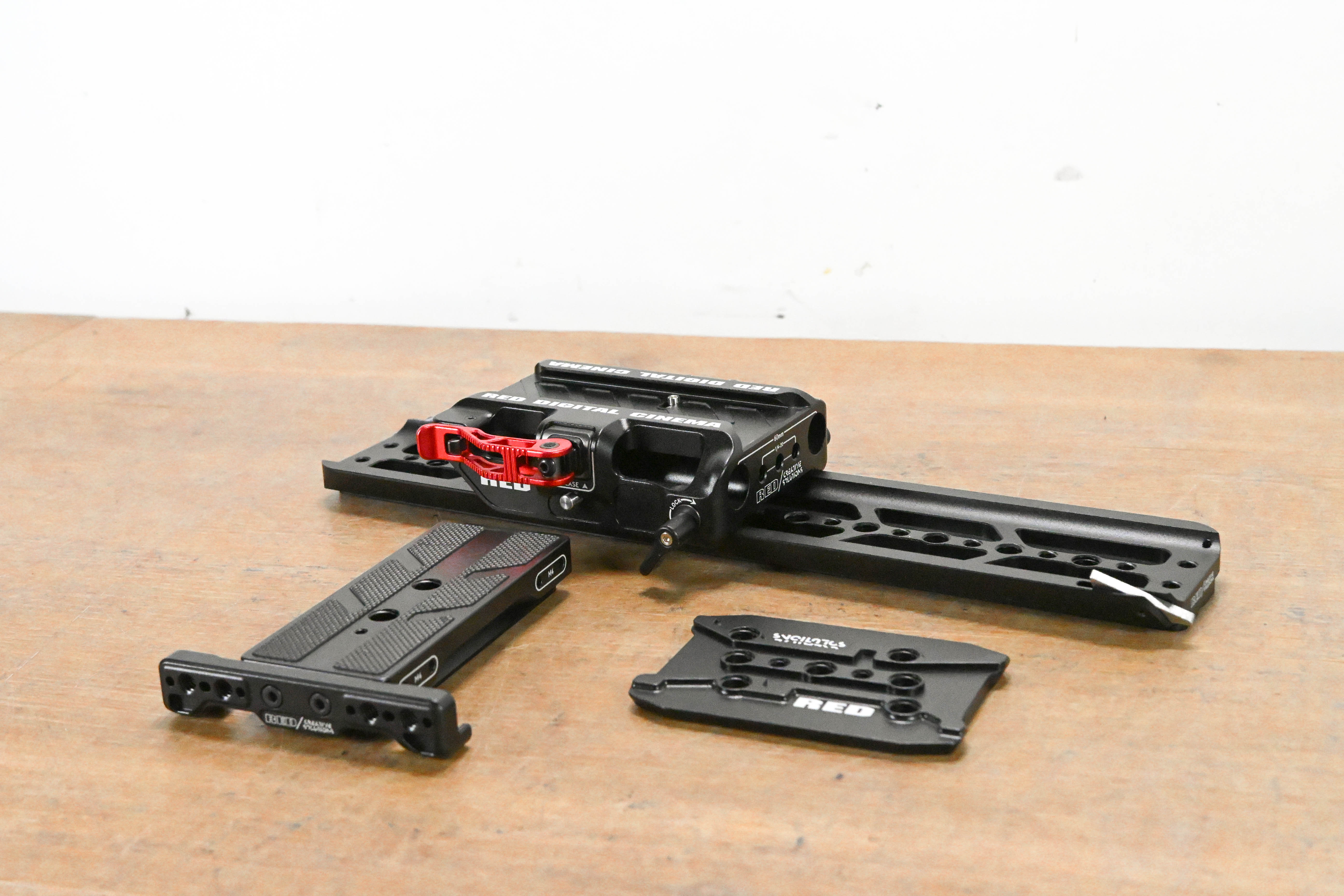 RED Digital Cinema V-RAPTOR QR Platform w/ Arca & Dovetail Plate