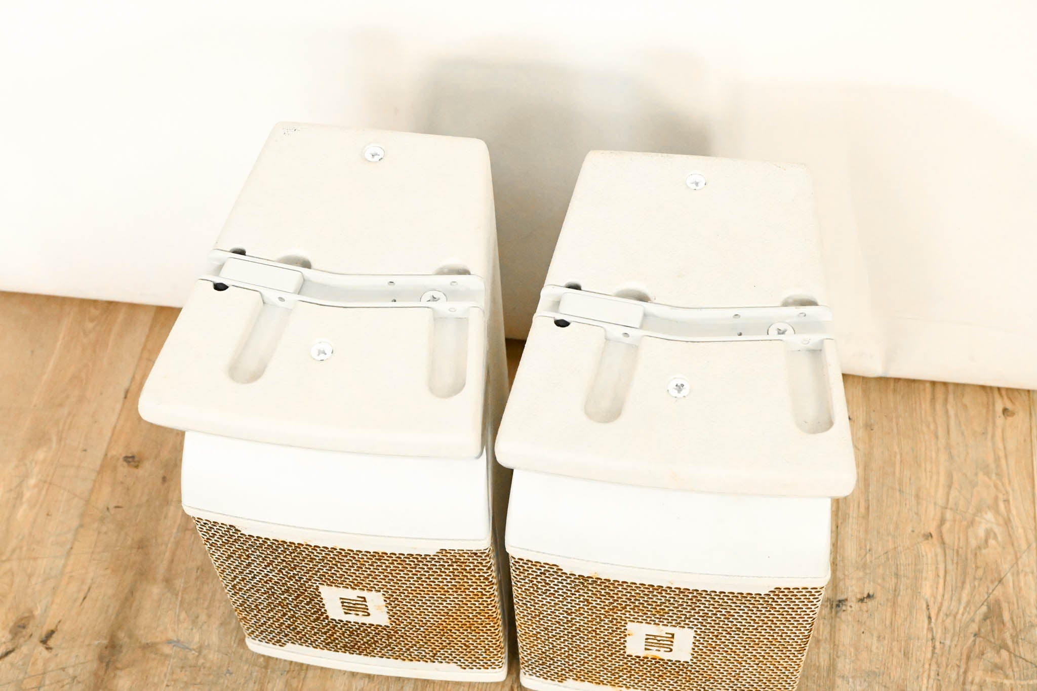 JBL VRX928LA-WH 8" Two-Way Line Array Loudspeaker System (PAIR)