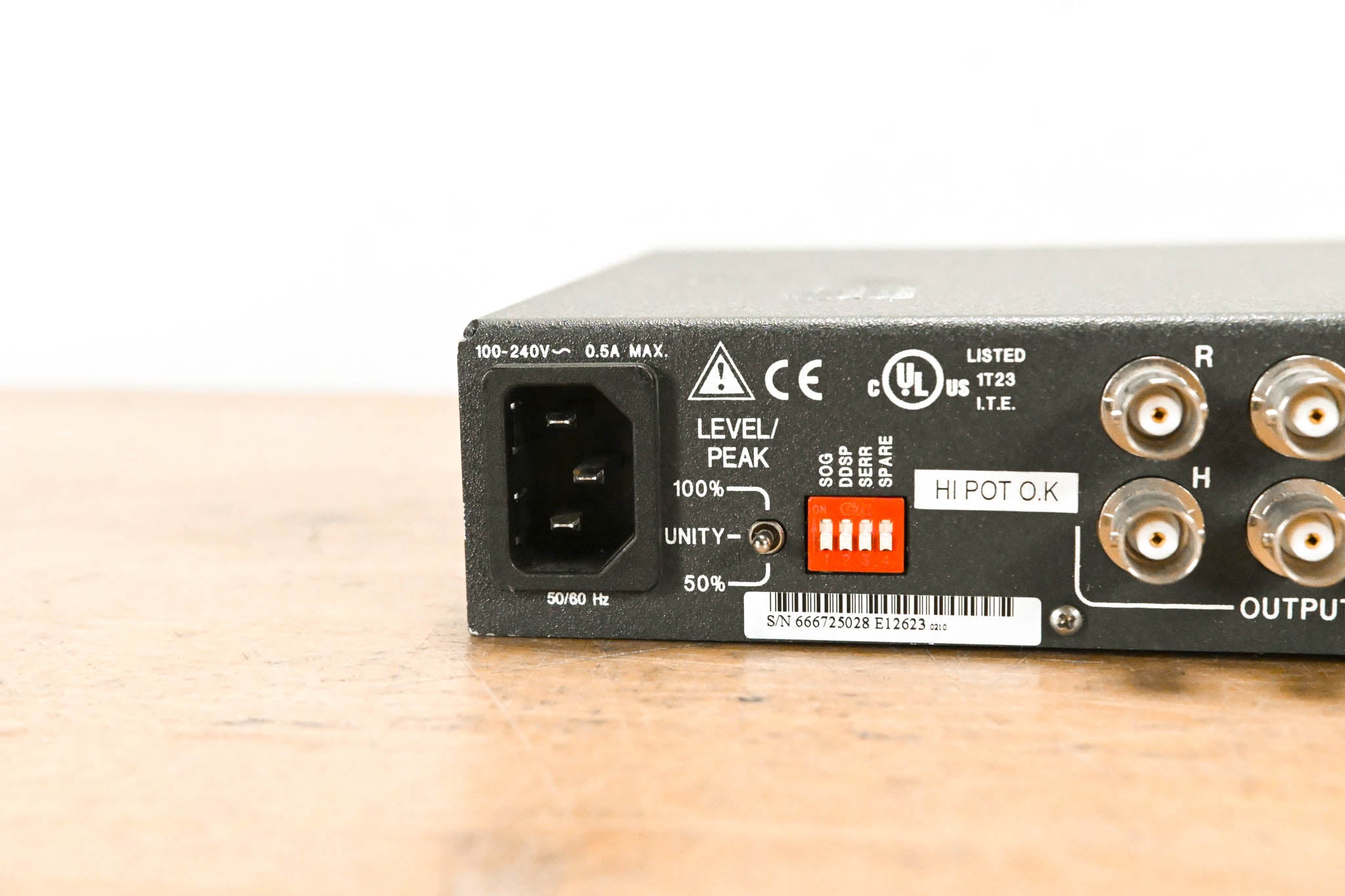 Extron RGB 160xi Universal Interface with ADSP