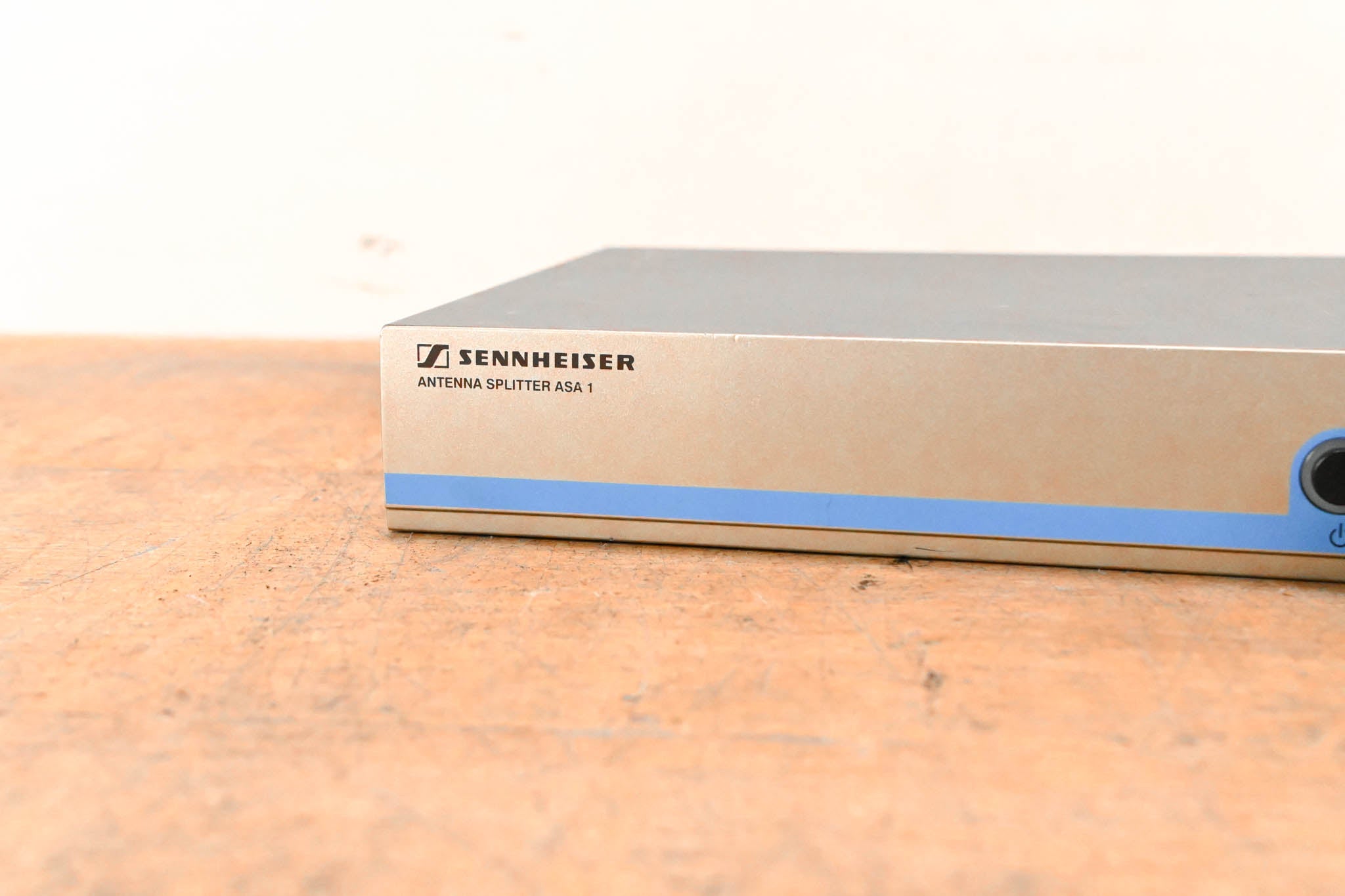 Sennheiser ASA 1 Active Antenna Splitter - 500-870 MHz (NO POWER SUPPLY)