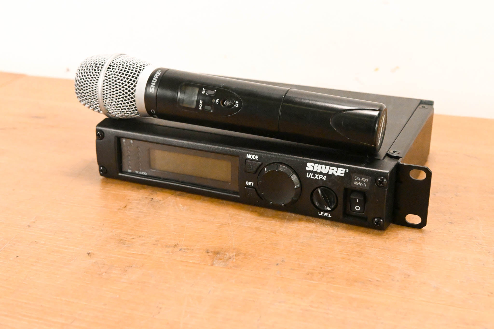 Shure ULXP24/SM86 Handheld Wireless Microphone System 554-590 MHz NO PSU