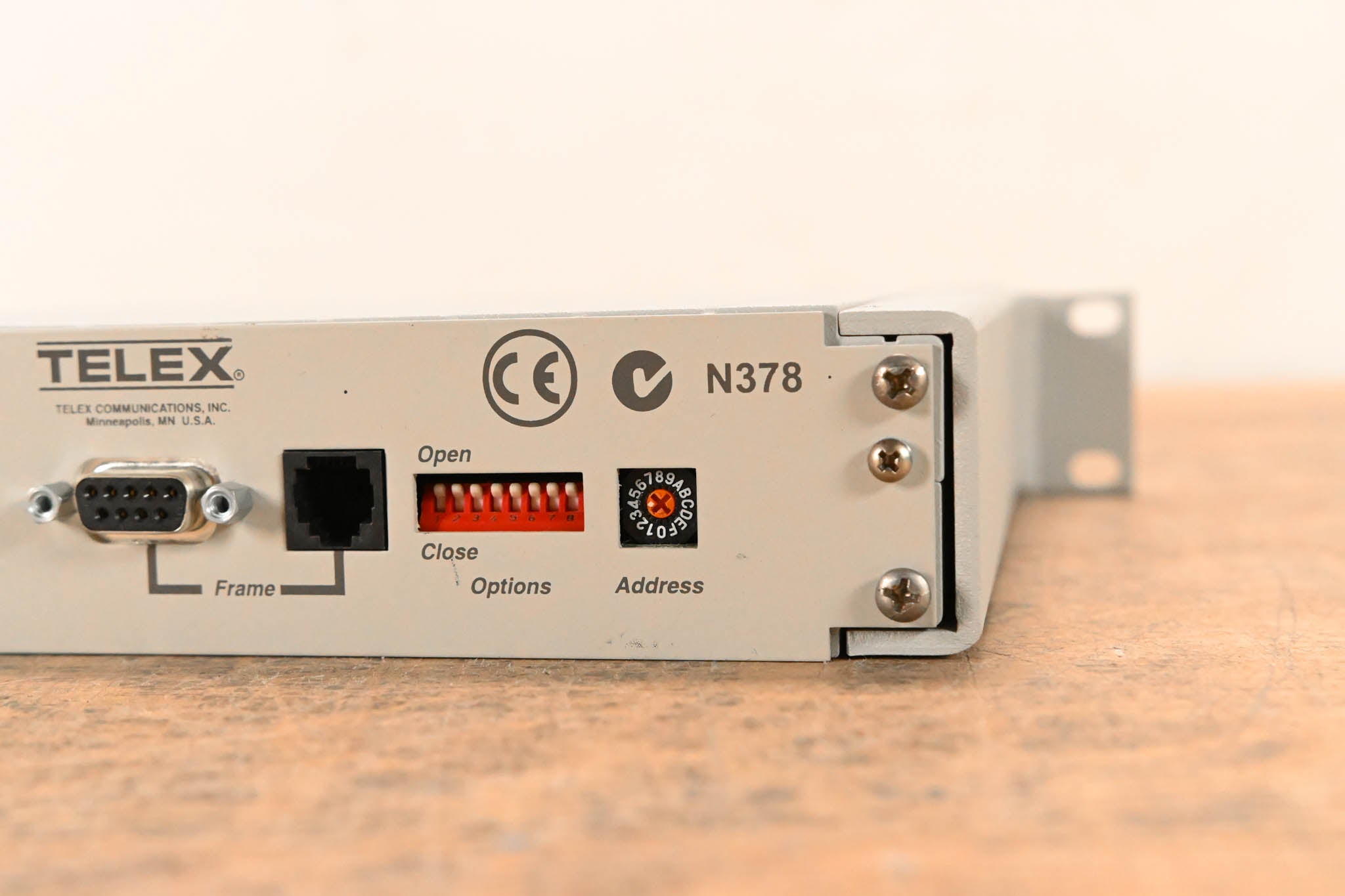 RTS MKP-4 4-Position Rackmount/Desktop Keypanel  - 4 pin