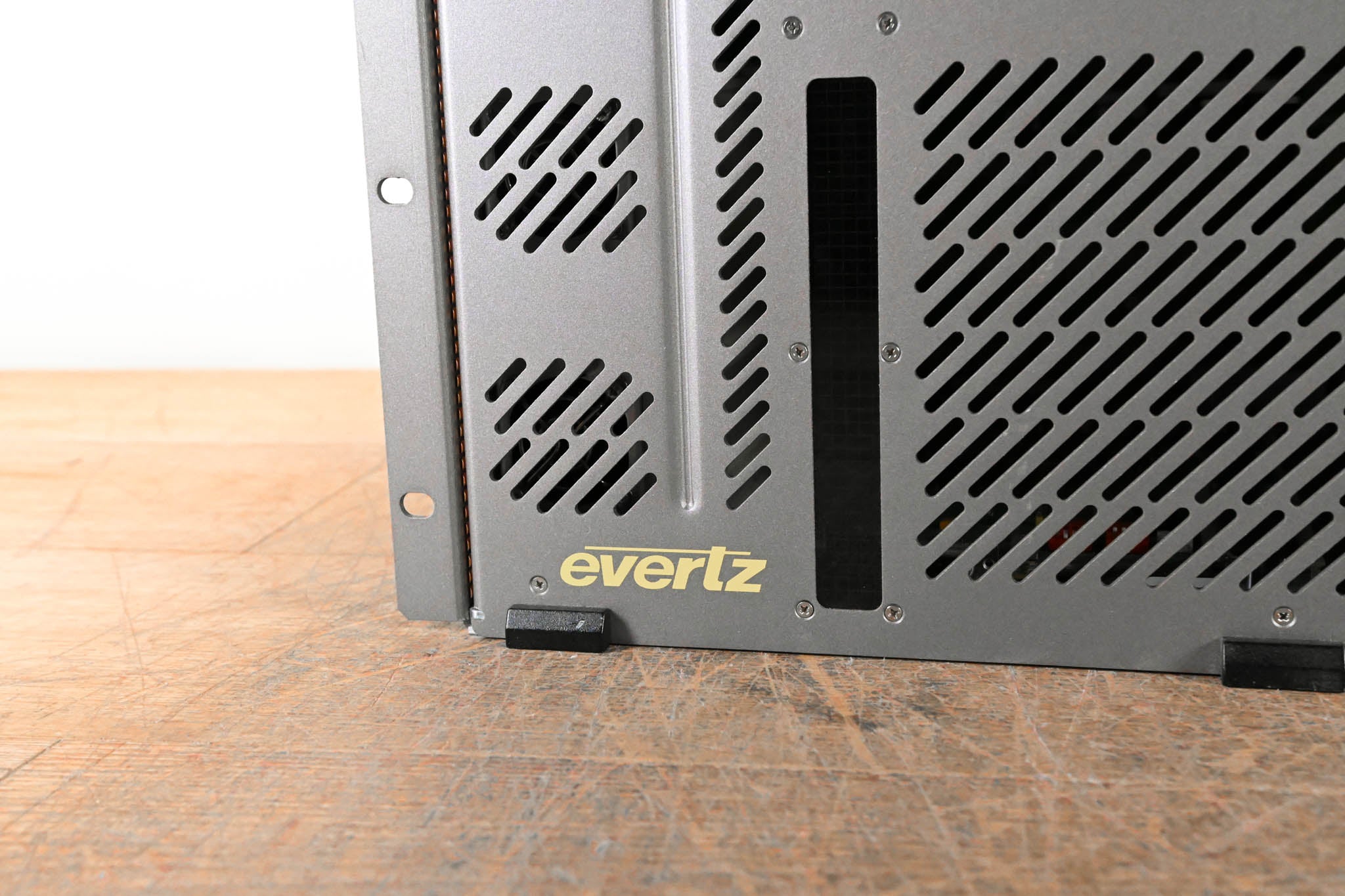 Evertz XE8-128x128 Xenon Multi-Format Router