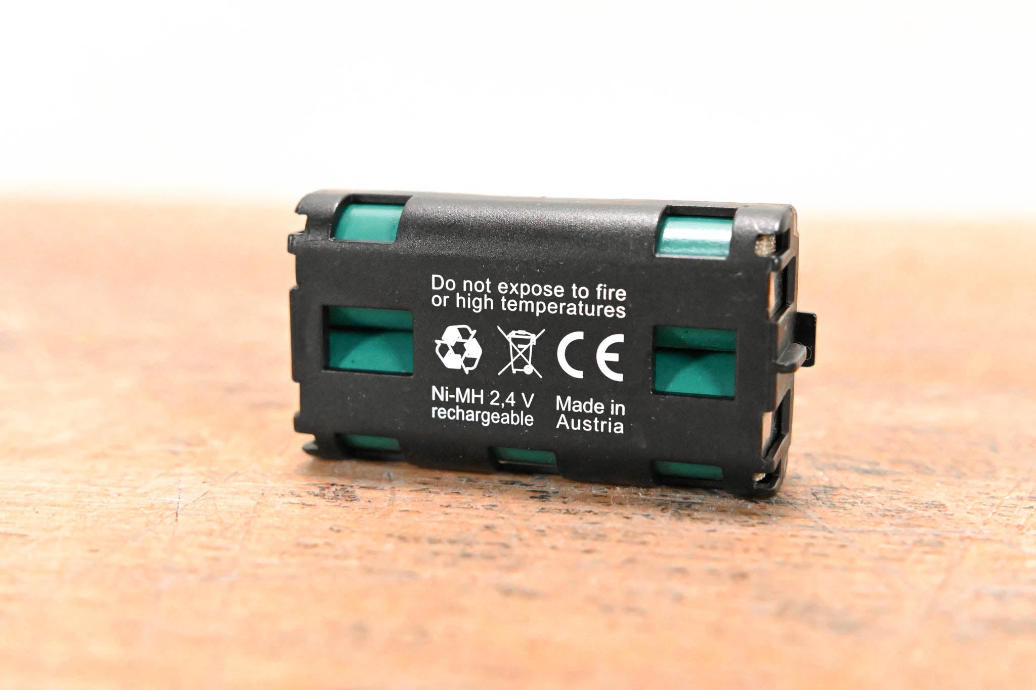 AKG BP4000 Battery Pack for WMS4000/4500 Wireless Microphone System
