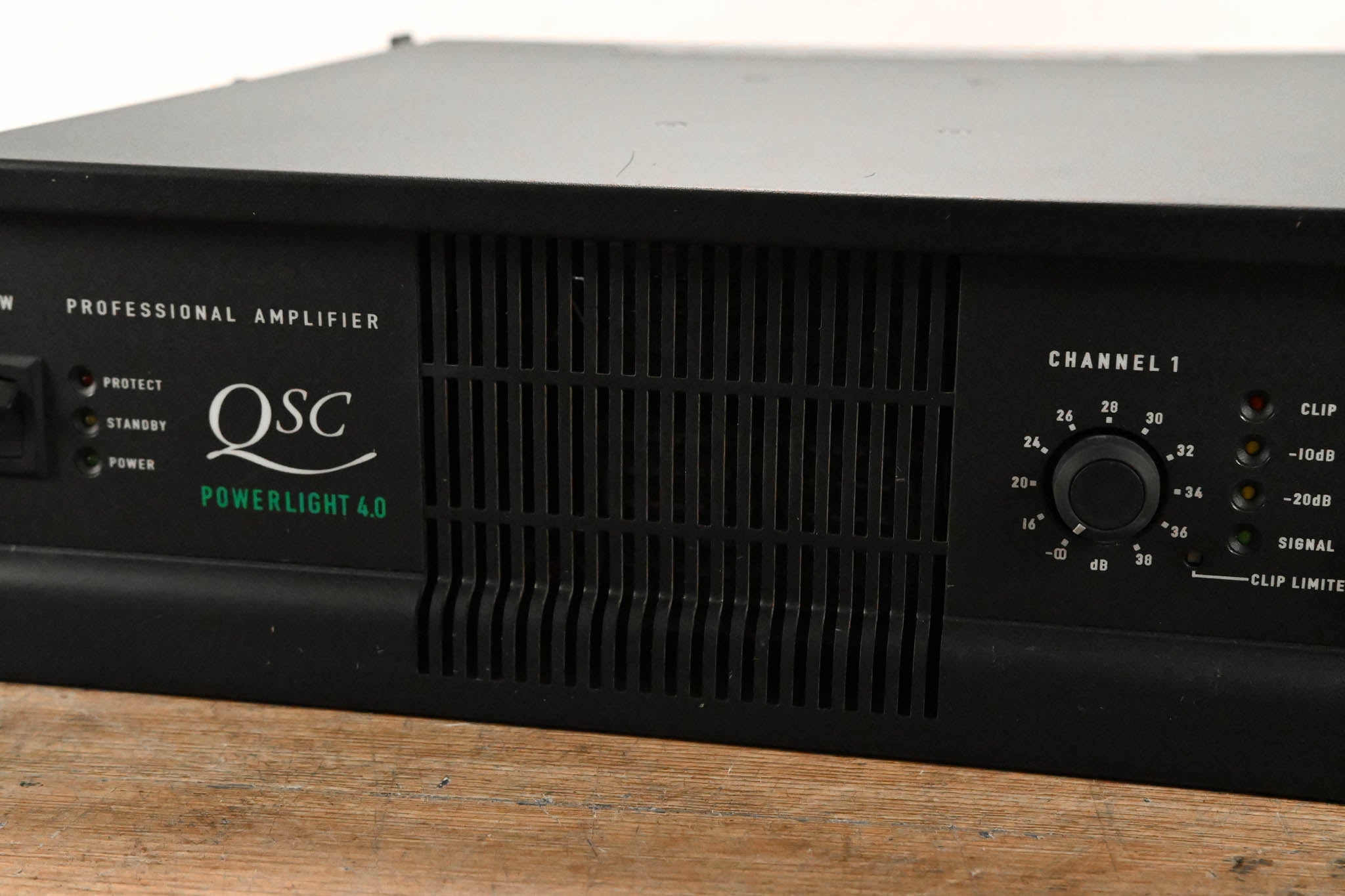 QSC PowerLight 4.0 2-Channel Power Amplifier