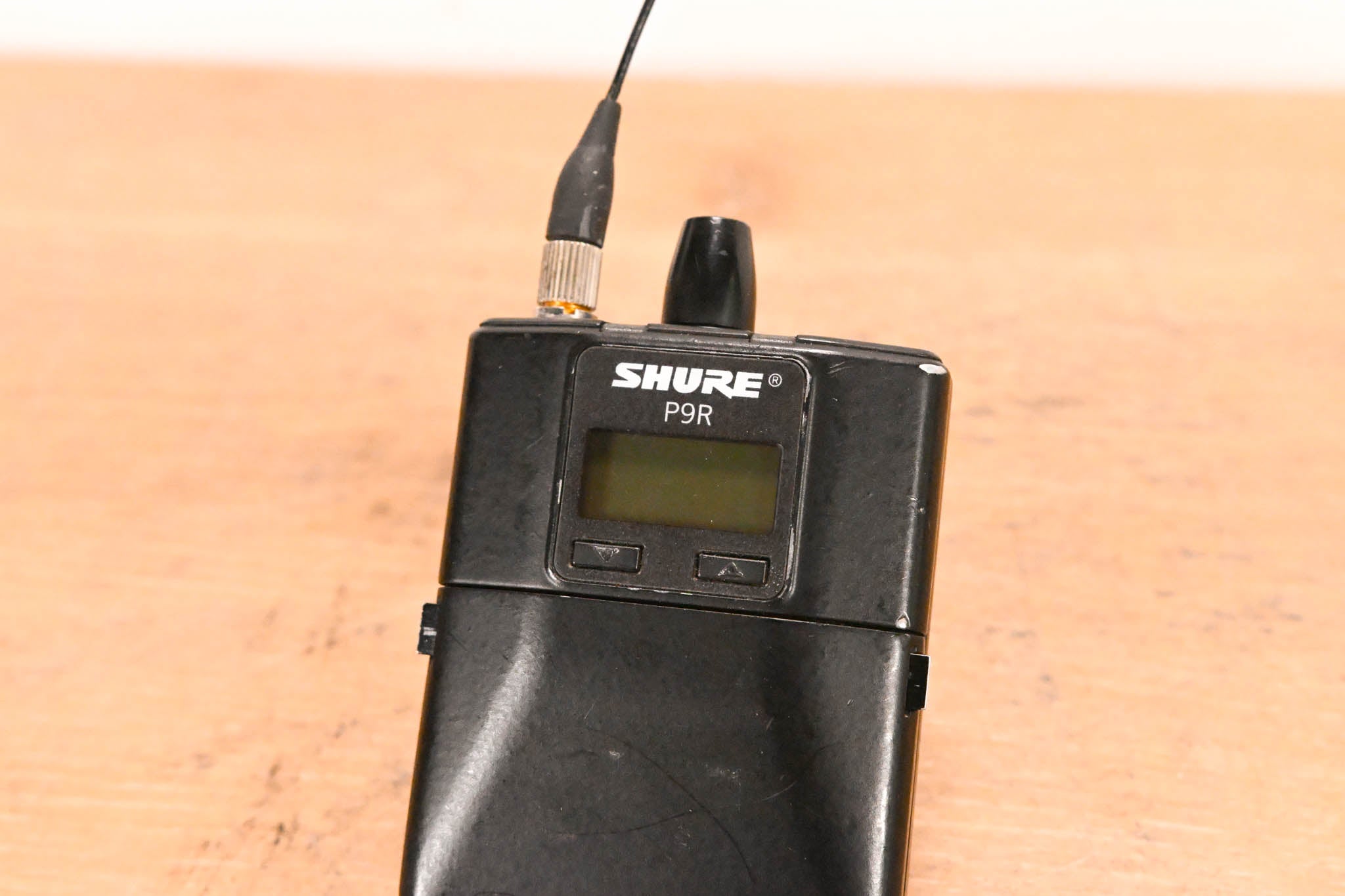 Shure PSM 900 Wireless IEM System L6 Band: 656-692 MHz (NO POWER SUPPLY)