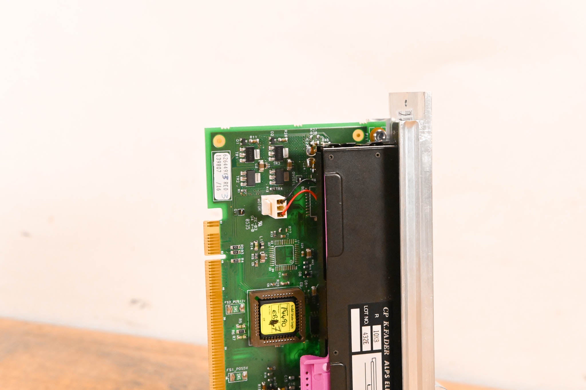 Solid State Logic C300 HD Motorized Fader Module – ALPS K-Fader Assembly