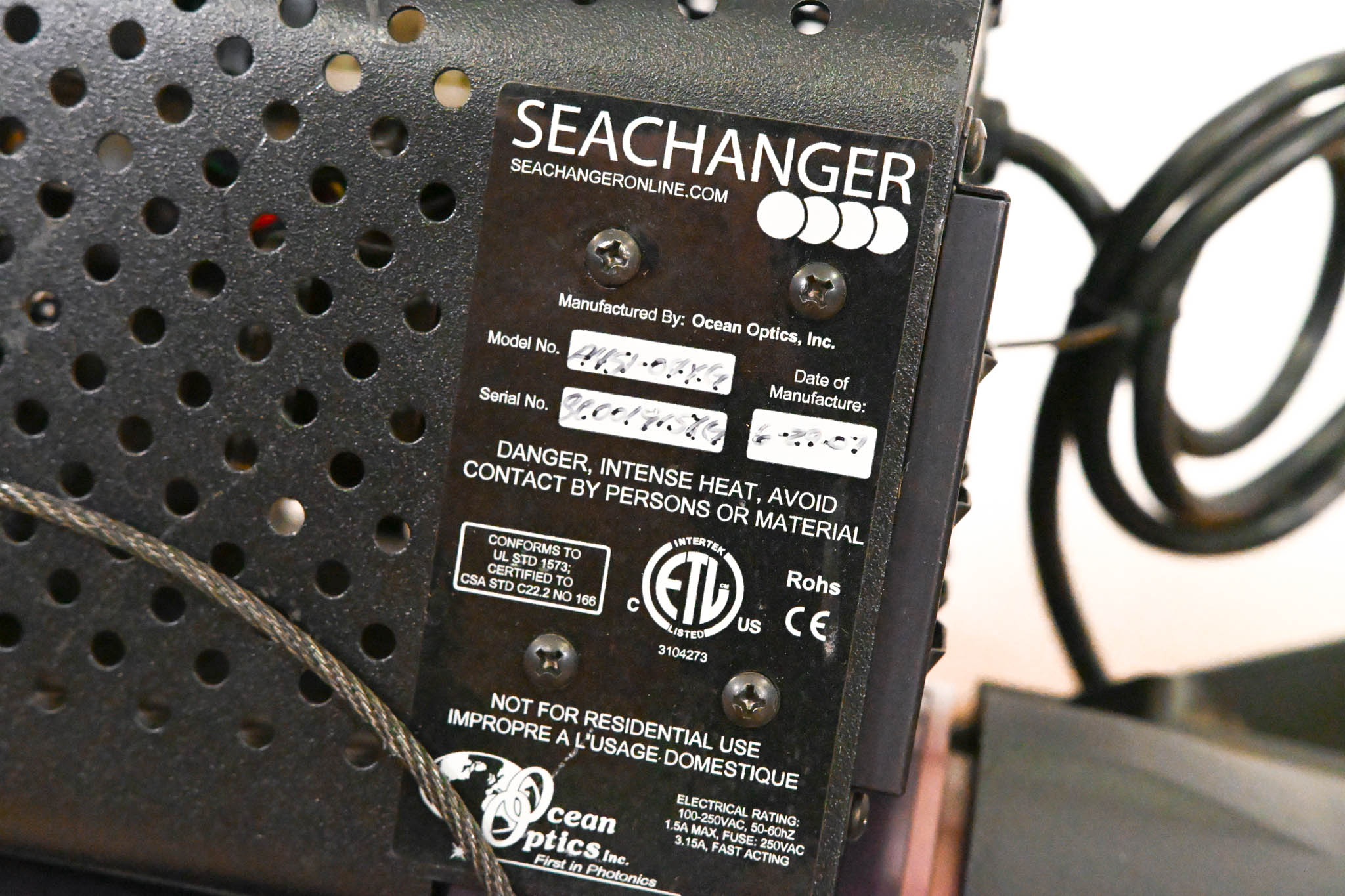 ETC Source Four 750 26 Degree Leko w/OceanOptics SeaChanger Color Engine