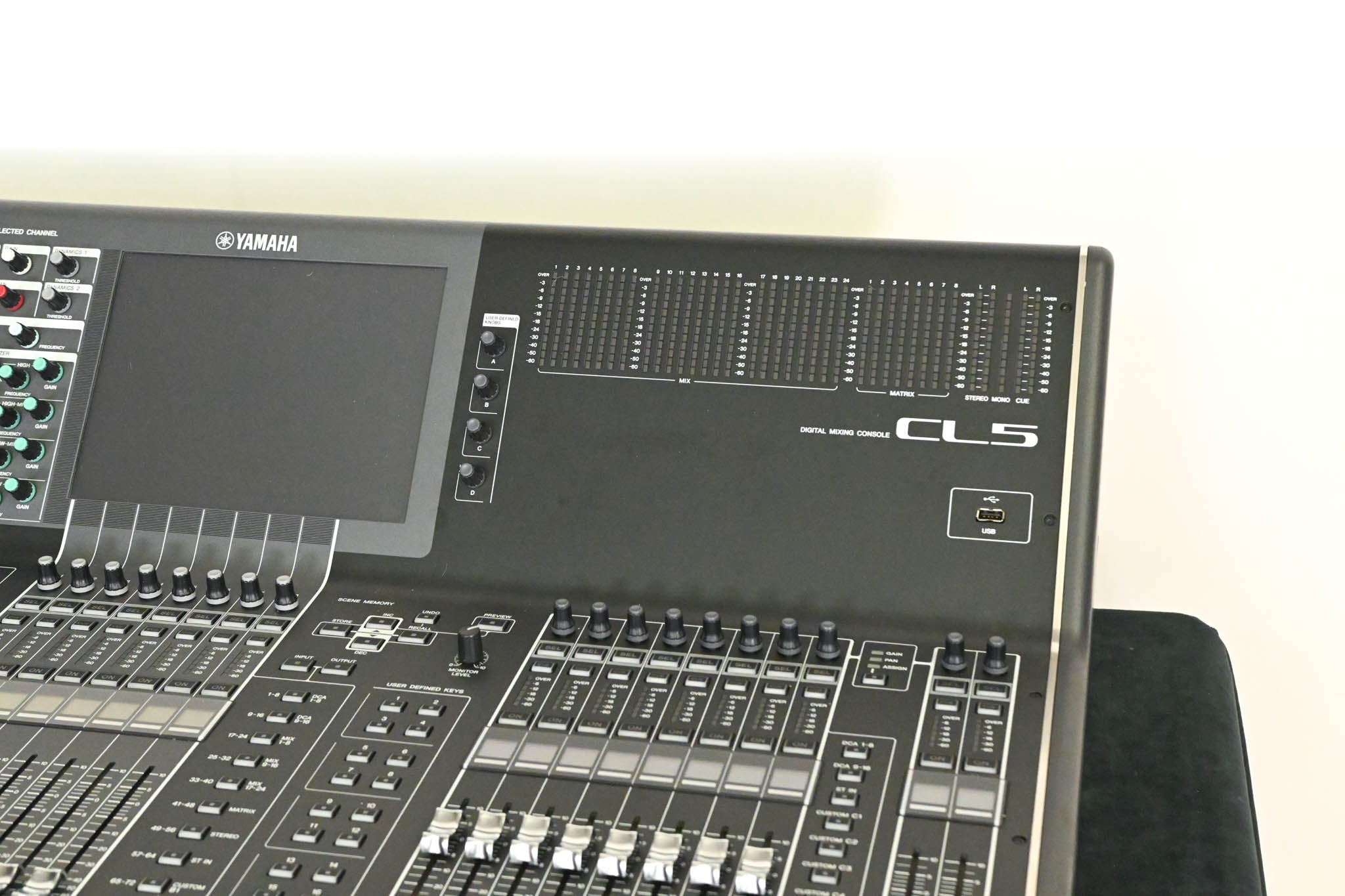 Yamaha CL5 72-Channel Digital Mixing Console